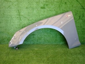 AUDI A4 B9 15-19 ĽAVÝ PREDNÝ BLATNÍK AUDI A4 B9 15-19 ĽAVÝ PREDNÝ BLATNÍK