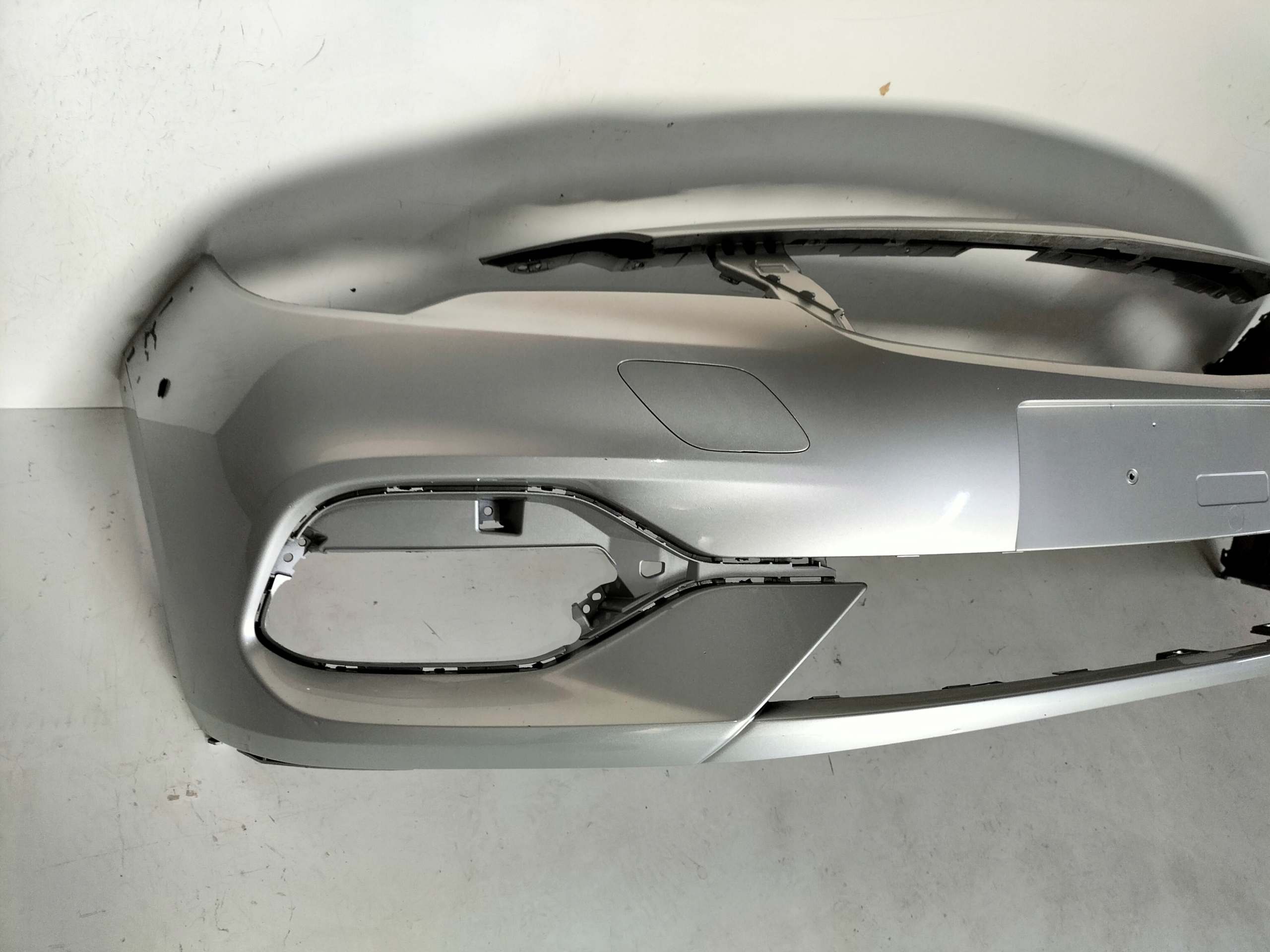 PREDNÝ NÁRAZNÍK OPEL ASTRA V K LIFT 19-