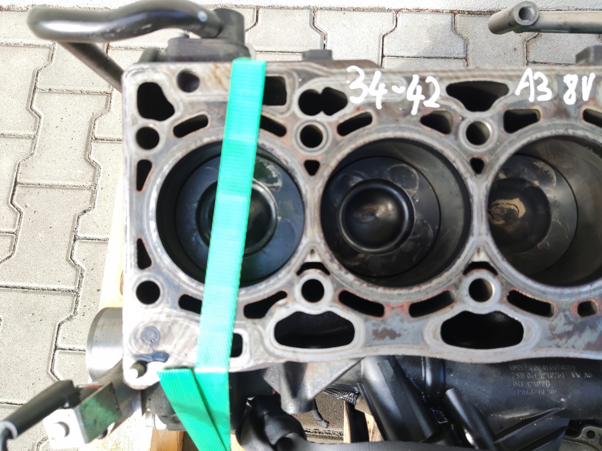BLOK MOTORA KLUKA KLUKOVY HRIADEL PIESTY AUDI A3 8V 1.6 TDI CRK 2012-2016