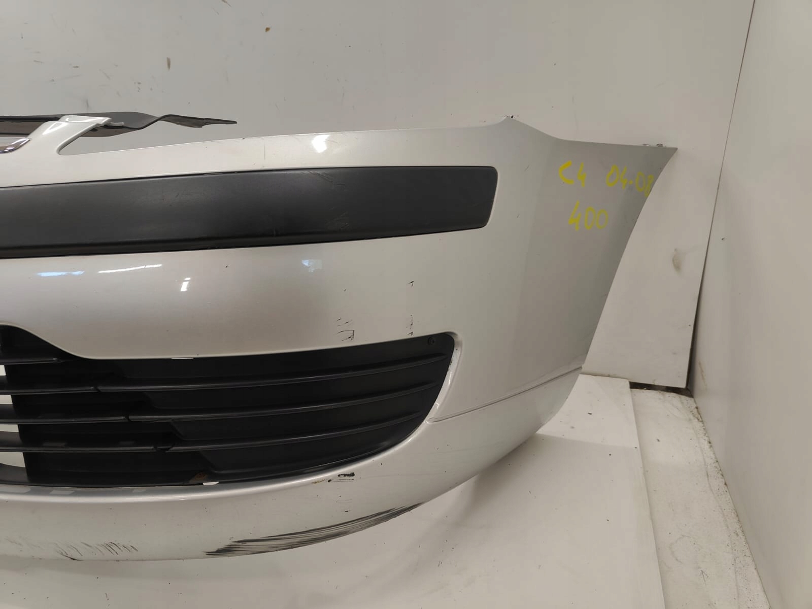 Citroen c4 04-08 PREDNÝ NÁRAZNÍK