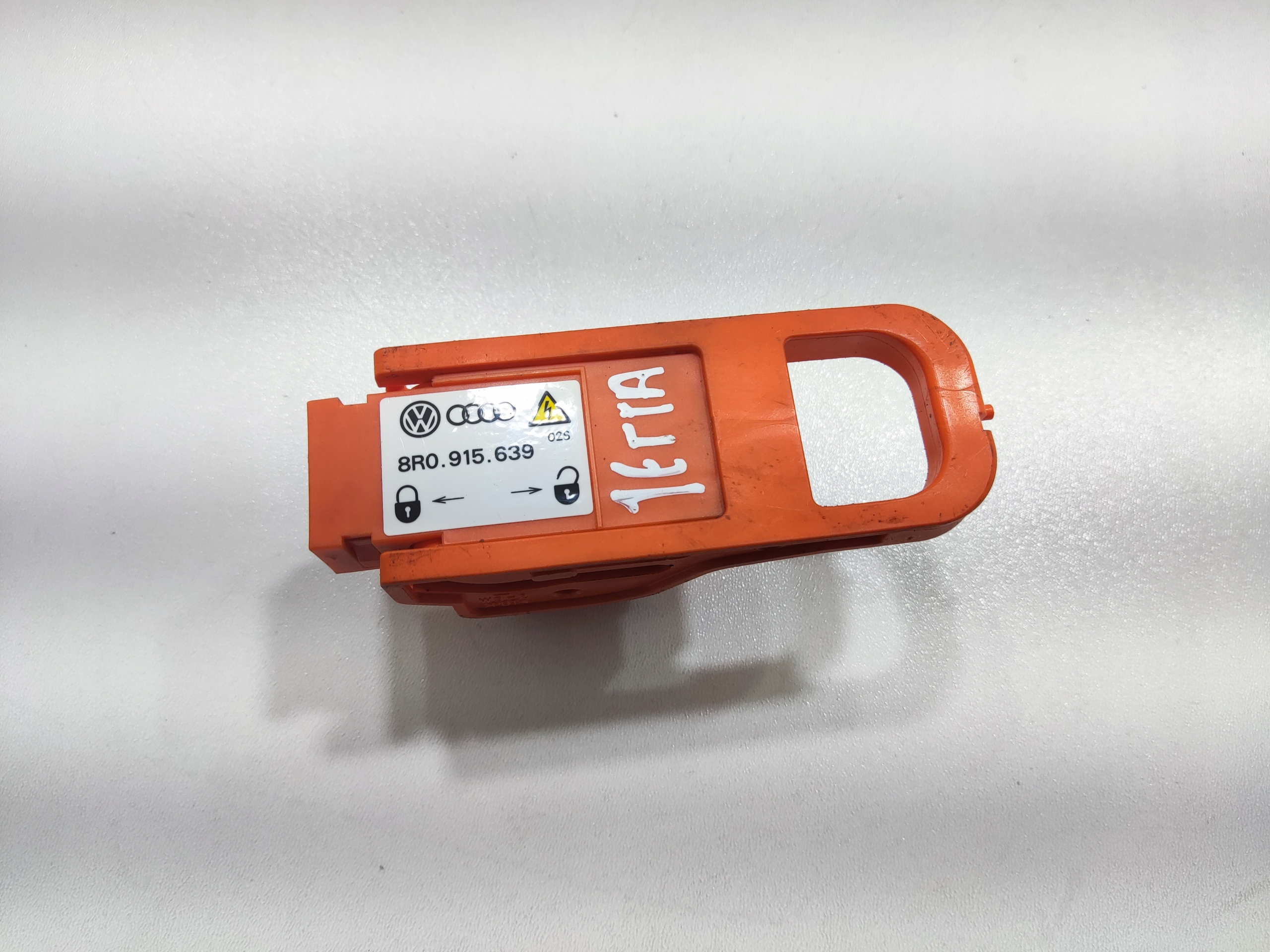 KONTAKT BATERII VOLKSWAGEN JETTA VI 5C HYBRID 8R0915639 2014-18