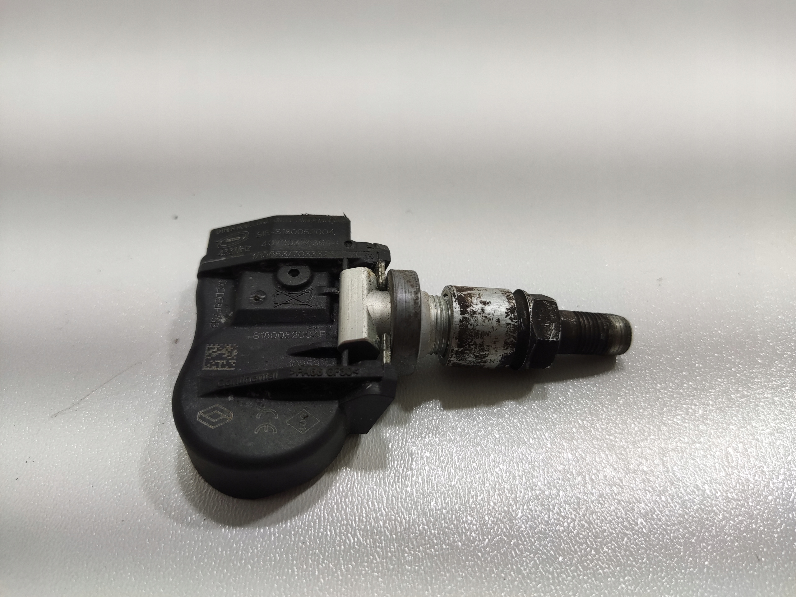 ČIDLO TLAKU PNEUMATIK TPMS RENAULT 407003743R