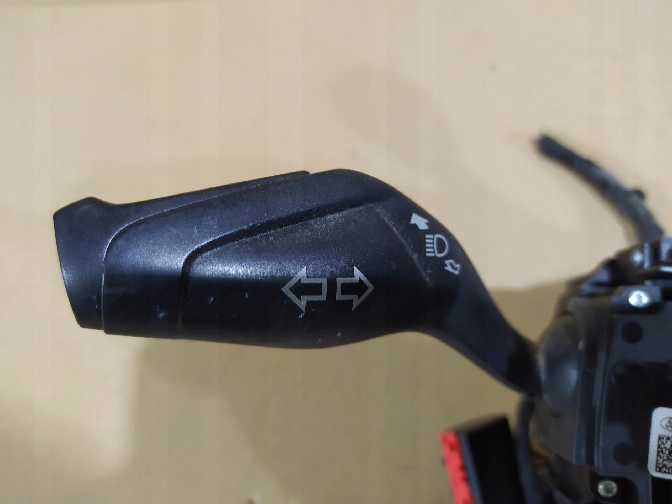 ford transit connect mk2 PÁČKY POD VOLANT