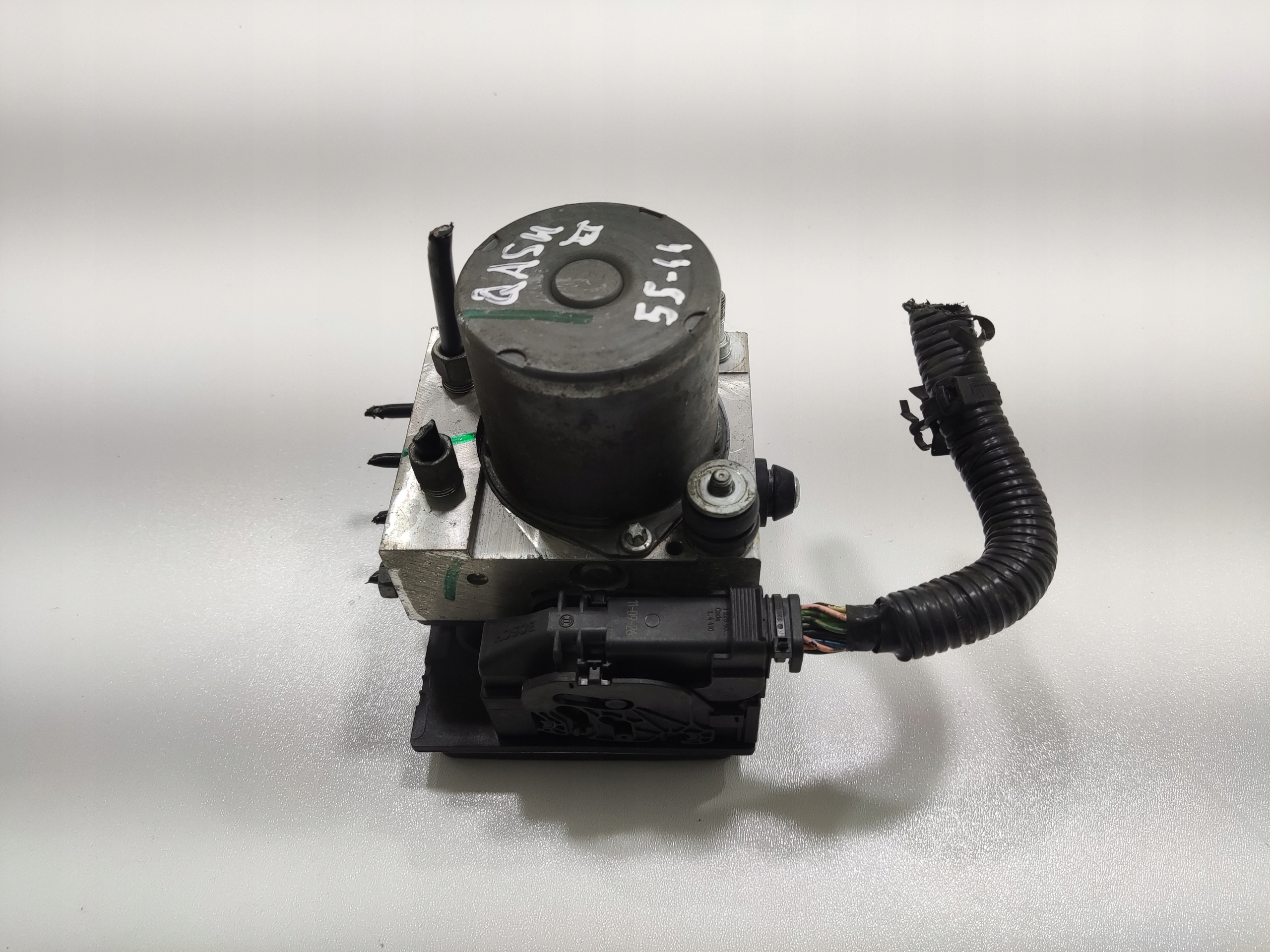 RIADIACA JEDNOTKA KOCKA ABS NISSAN QASHQAI II J11 2014-2016 47660-BR00C