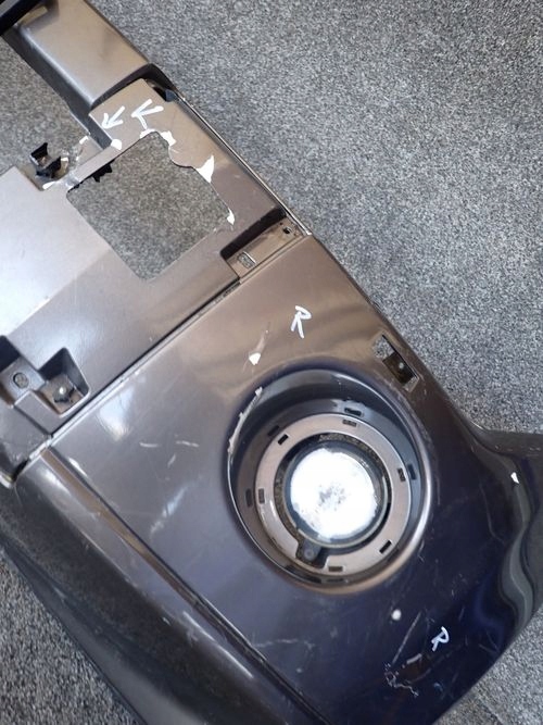NISSAN PAJERO 07-11 PREDNÝ NÁRAZNÍK