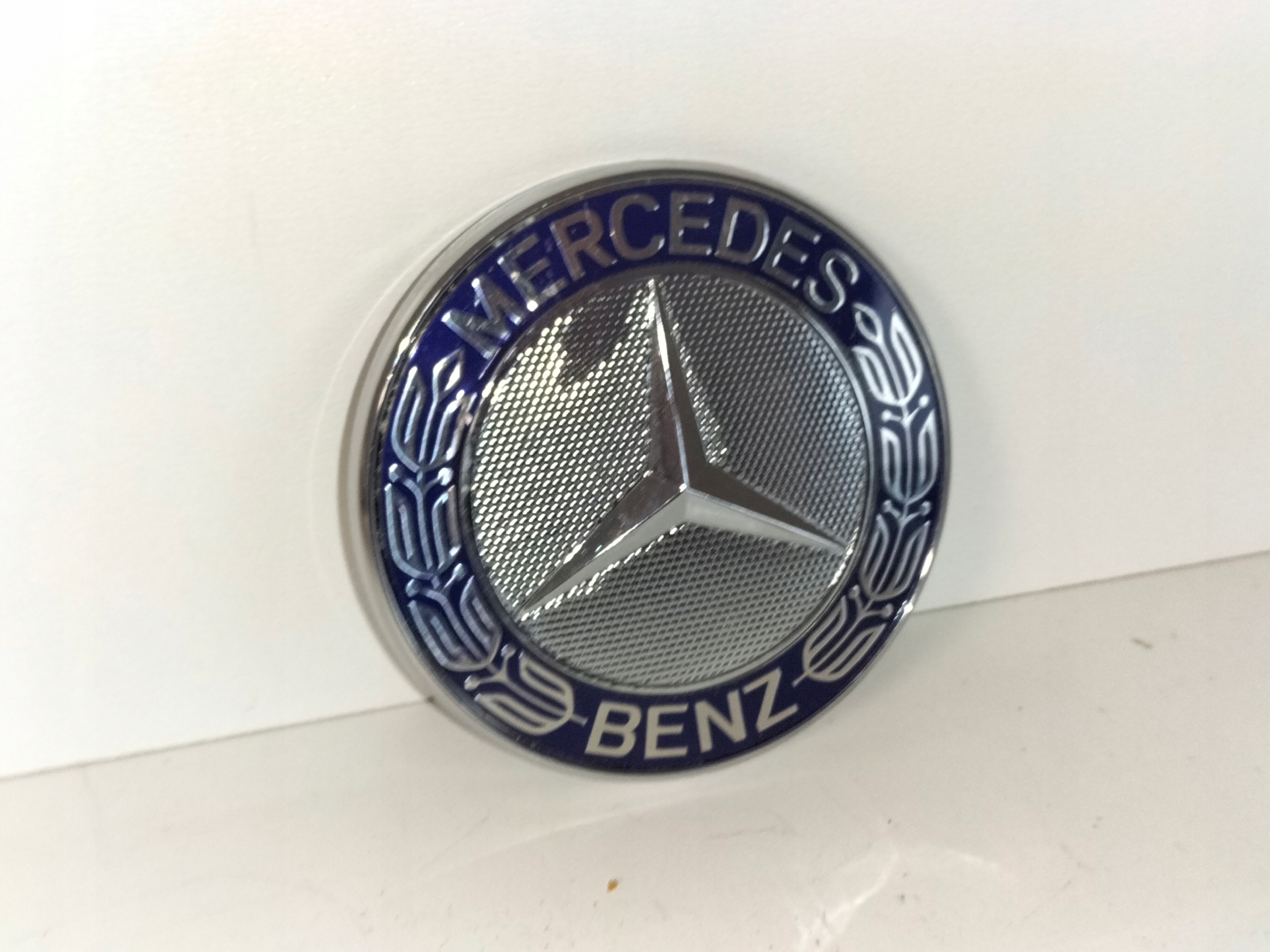 ZNAK EMBLEM LOGO ZNAK KAPOTY MERCEDES ATEGO ACTROS