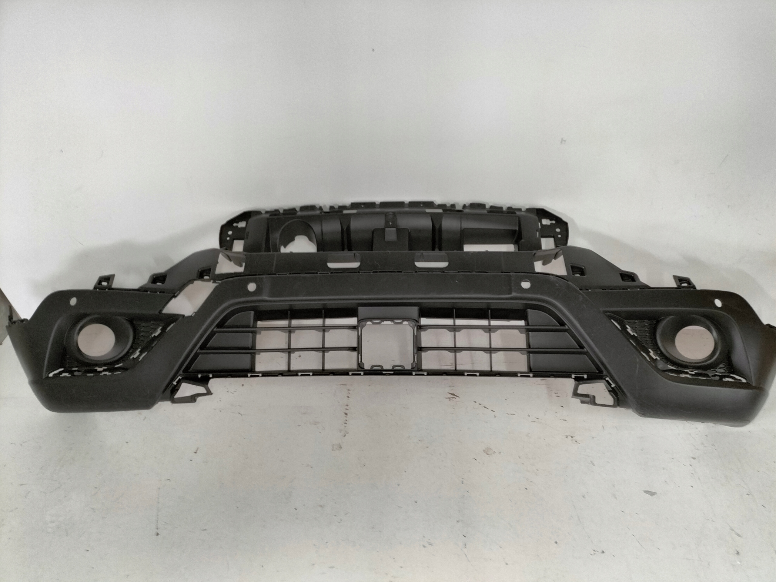 PREDNÝ NÁRAZNÍK SUZUKI SX4 S-CROSS LIFT 16-