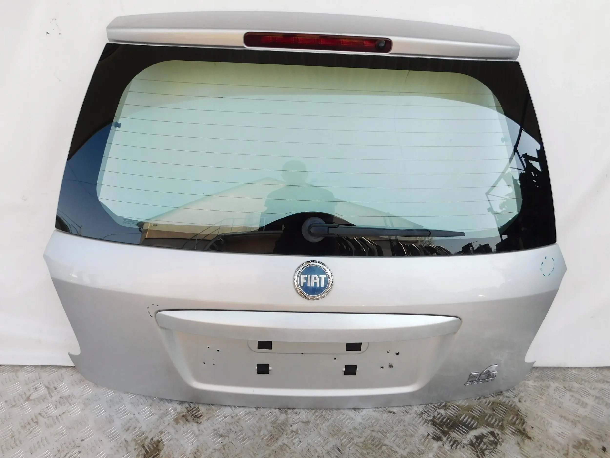 ZADNÁ KAPOTA FIAT SEDICI