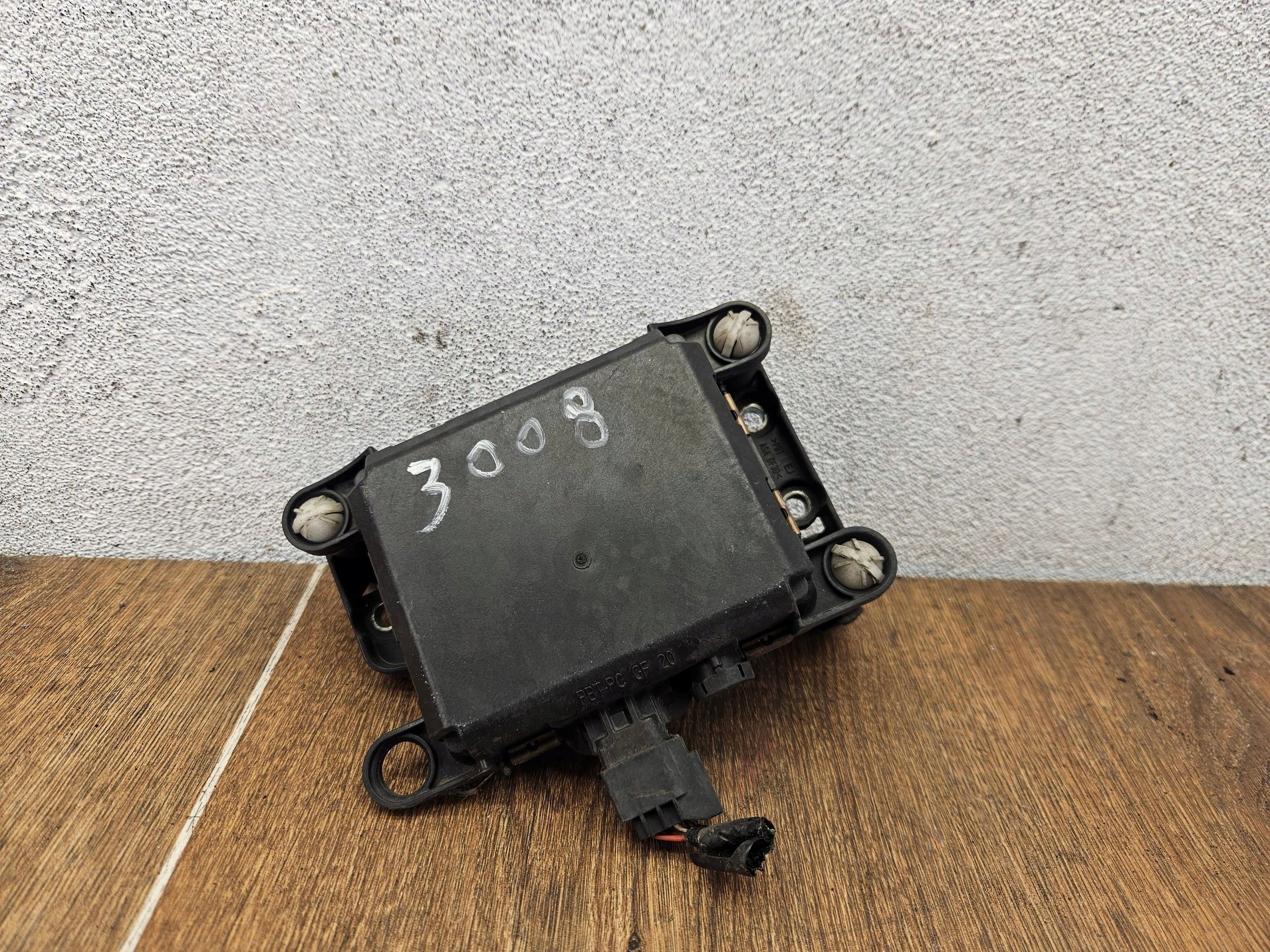 Peugeot 5008 1 9673046780 RADAR CIDLO Distronic