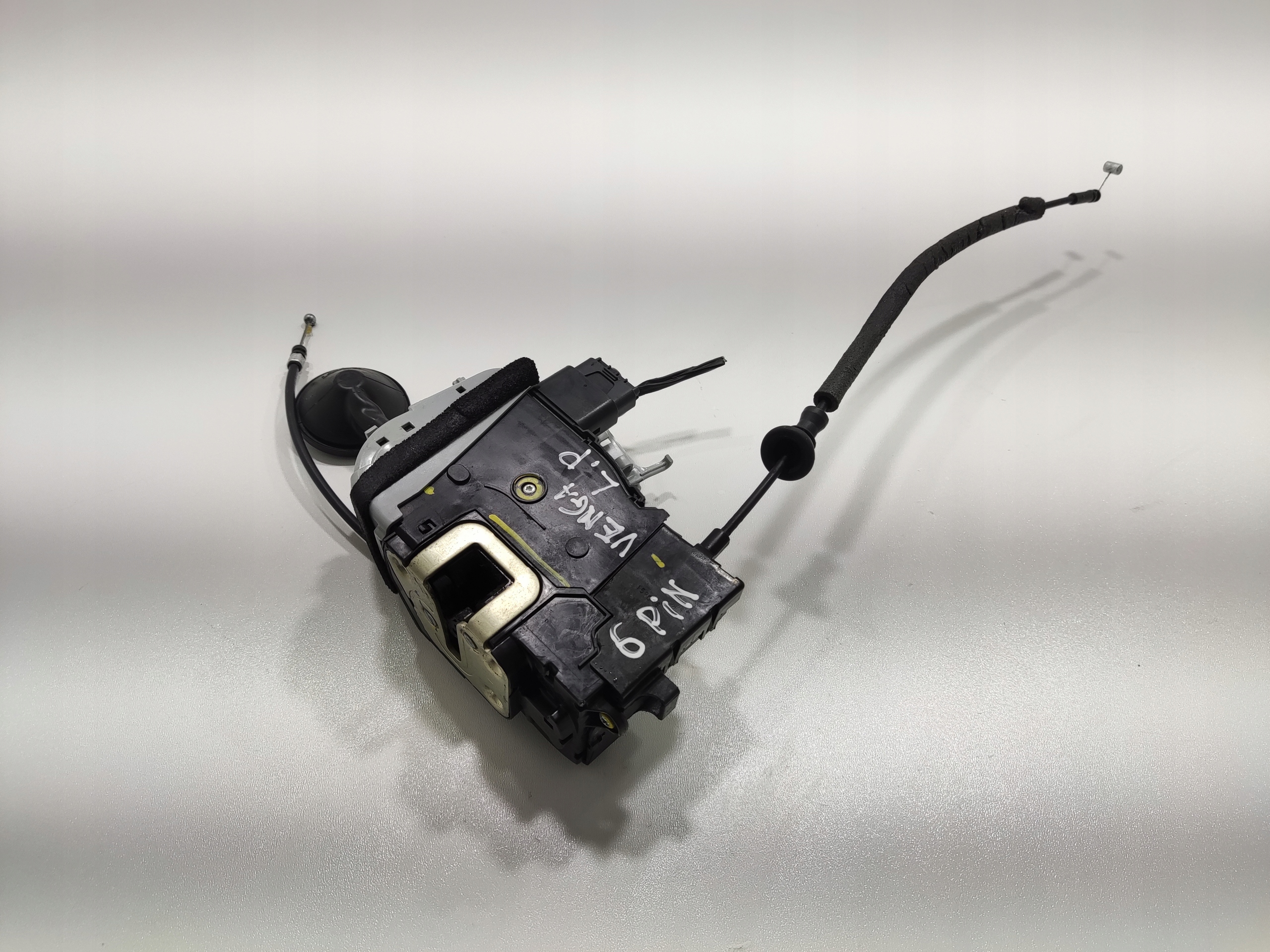 ZAMOK LAVYCH PREDNYCH DVERI KIA VENGA 2014-2019 LIFT 81310-1P000 6 PIN