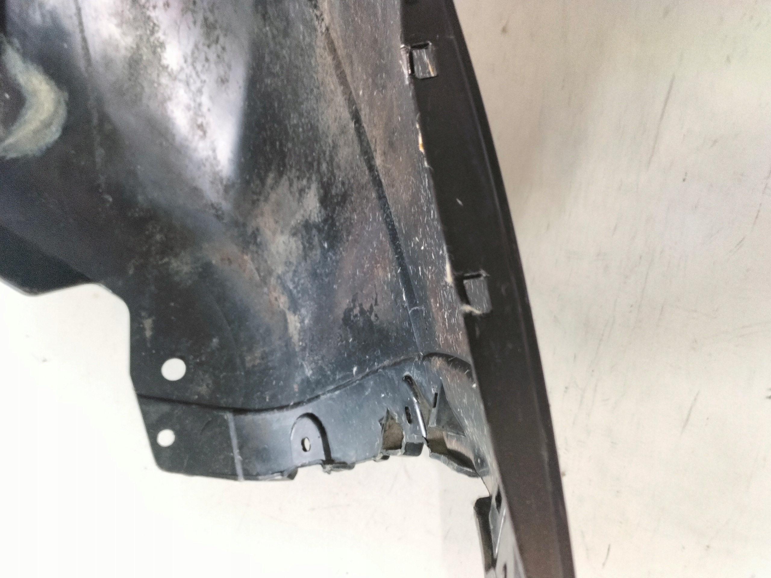 ZADNÝ NÁRAZNÍK NISSAN QASHQAI 06-09