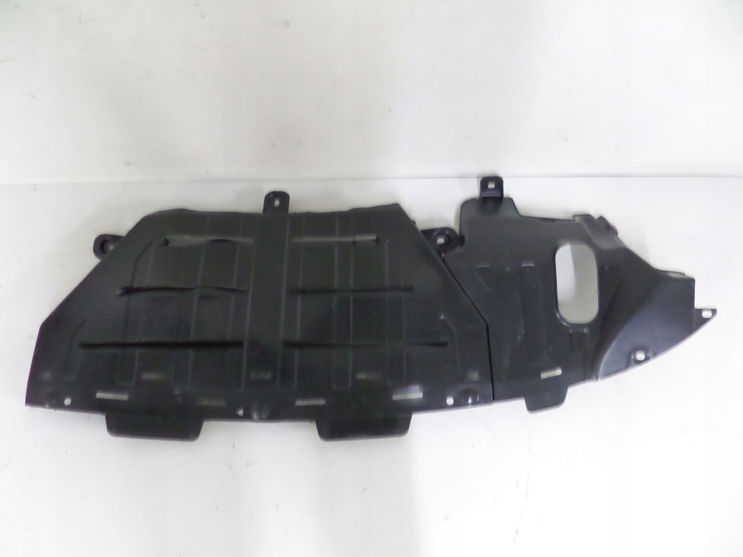 KRYT POD ZADNY NARAZNIK HYUNDAI I30 II 12- HB