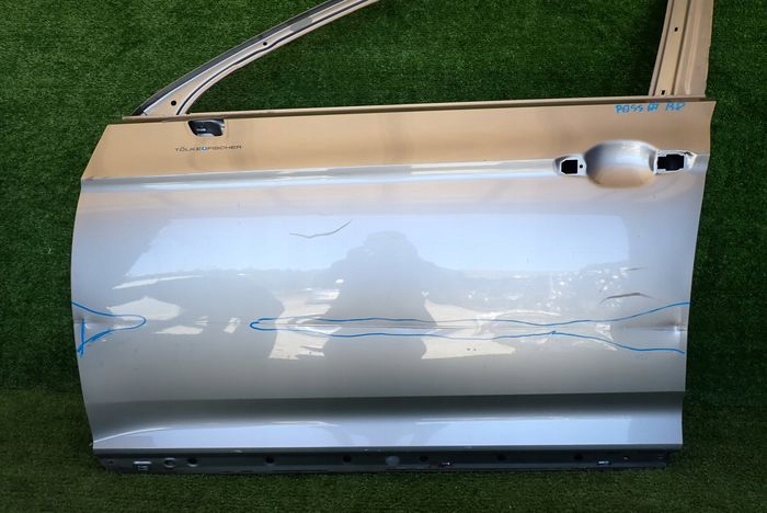 VW PASSAT  B8 LAVE PREDNE DVERE