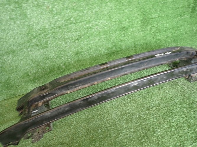 SKODA ATECA 16- VYSTUHA PREDNEHO NARAZNIKA 575807109