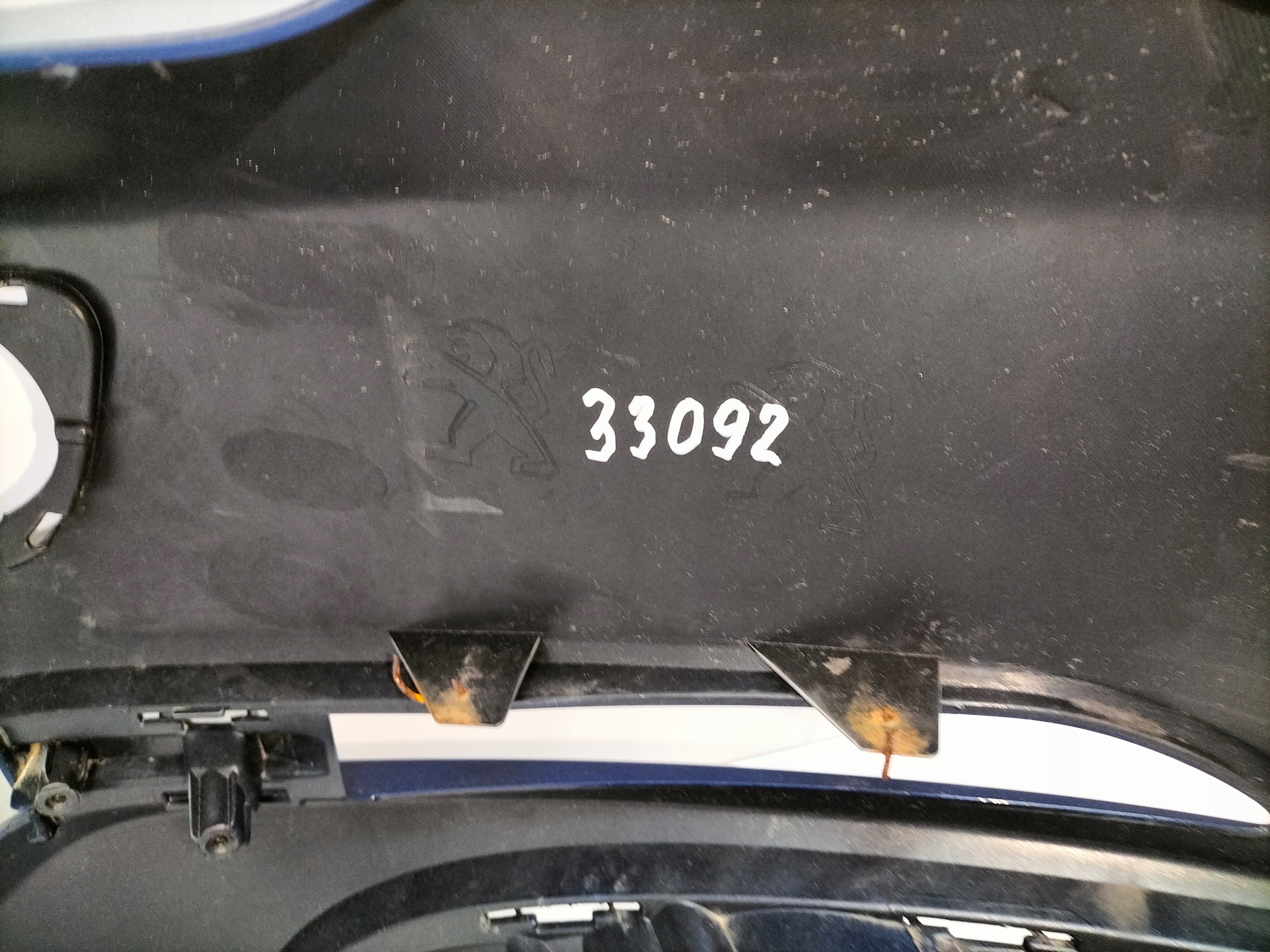PREDNÝ NÁRAZNÍK PEUGEOT 301 LIFT 17-