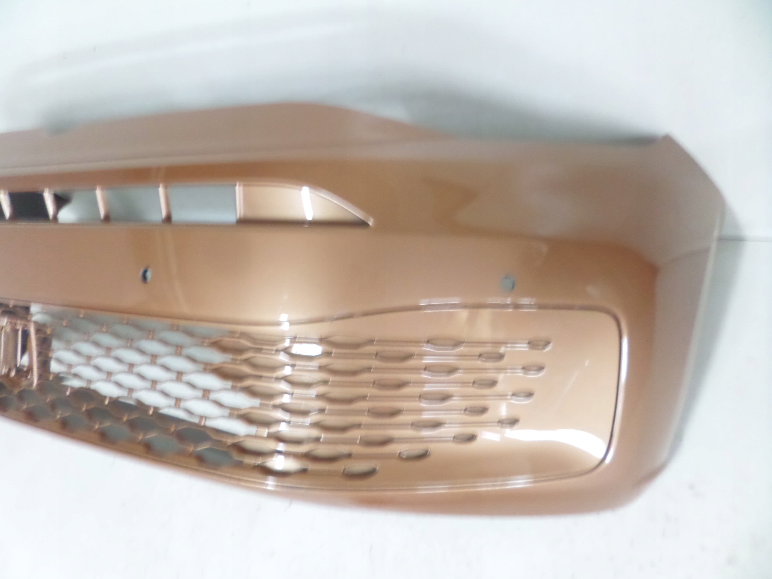 PREDNÝ NÁRAZNÍK VW CADDY V 2K7 20-