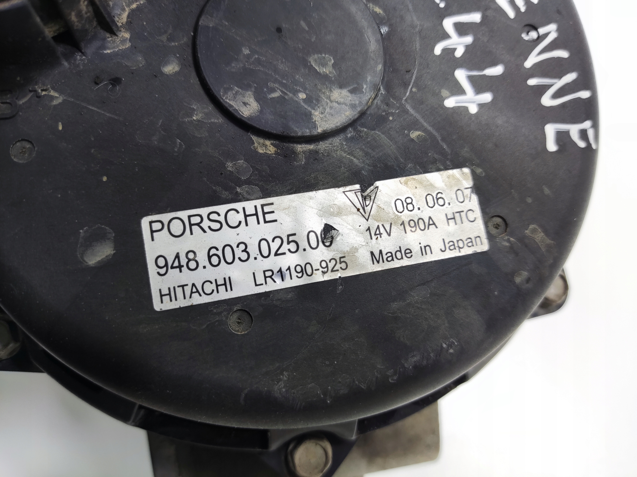 ALTERNÁTOR PORSCHE CAYENNE I 4.8 V8 94860302500 2007-2009 LIFT