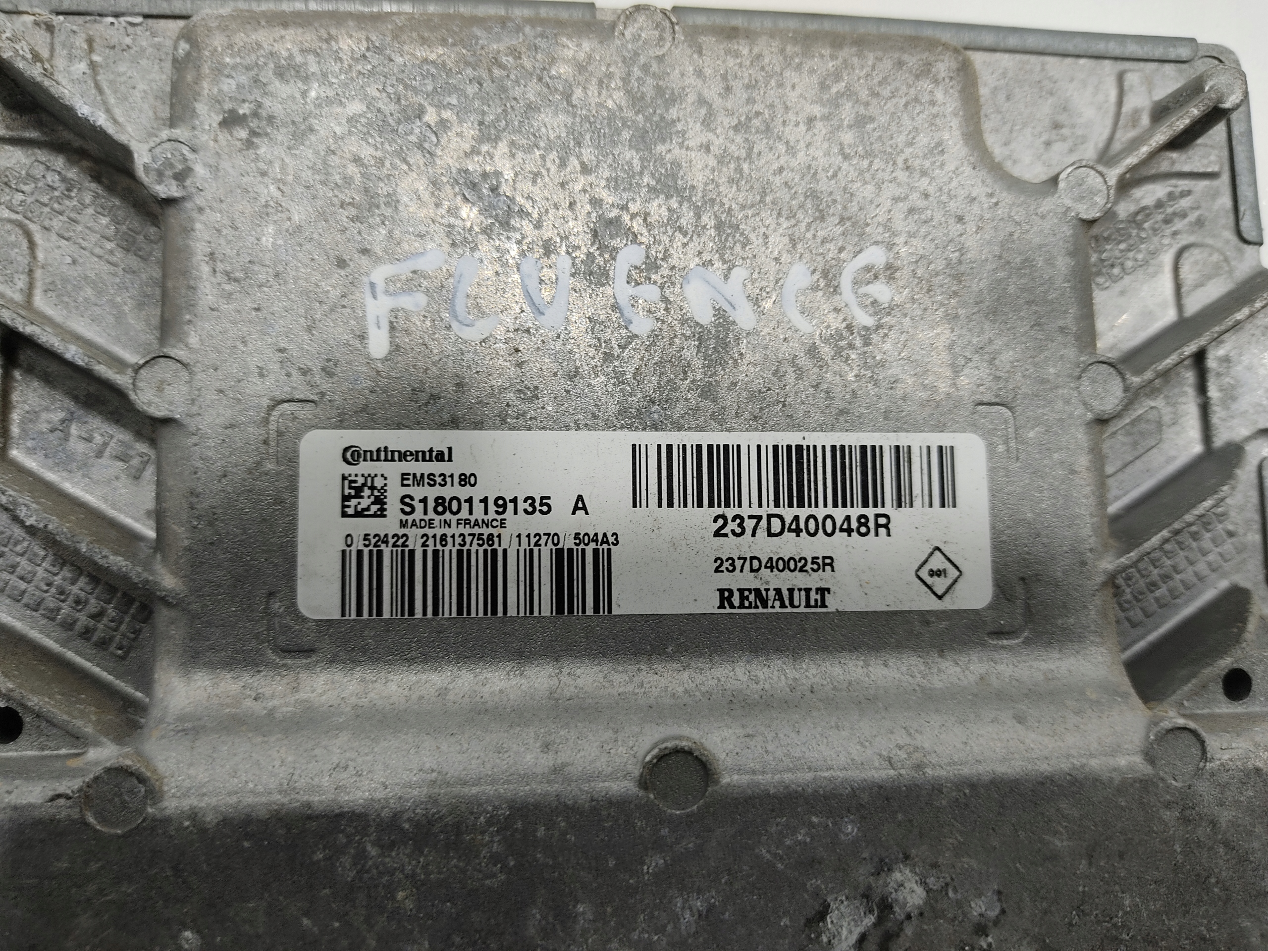 RIADIACA JEDNOTKA RENAULT FLUENCE ZE 237D40048R 2009-2012