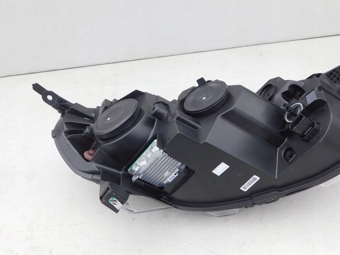 TOYOTA PROACE BI XENON LED 16- LAVE PREDNE SVETLO