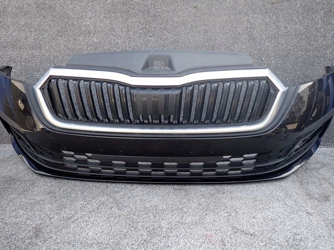 SKODA OCTAVIA IV 19- PREDNÝ NÁRAZNÍK