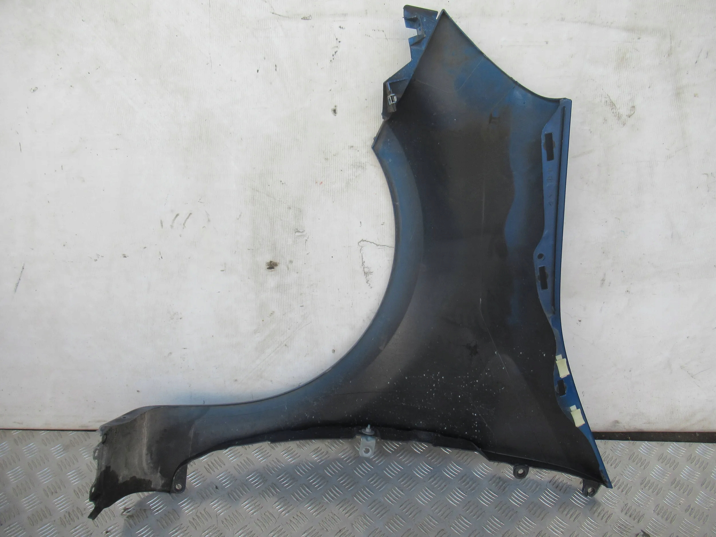 BLATNIK PREDNÝ PRAVY RENAULT MODUS LIFT 08-