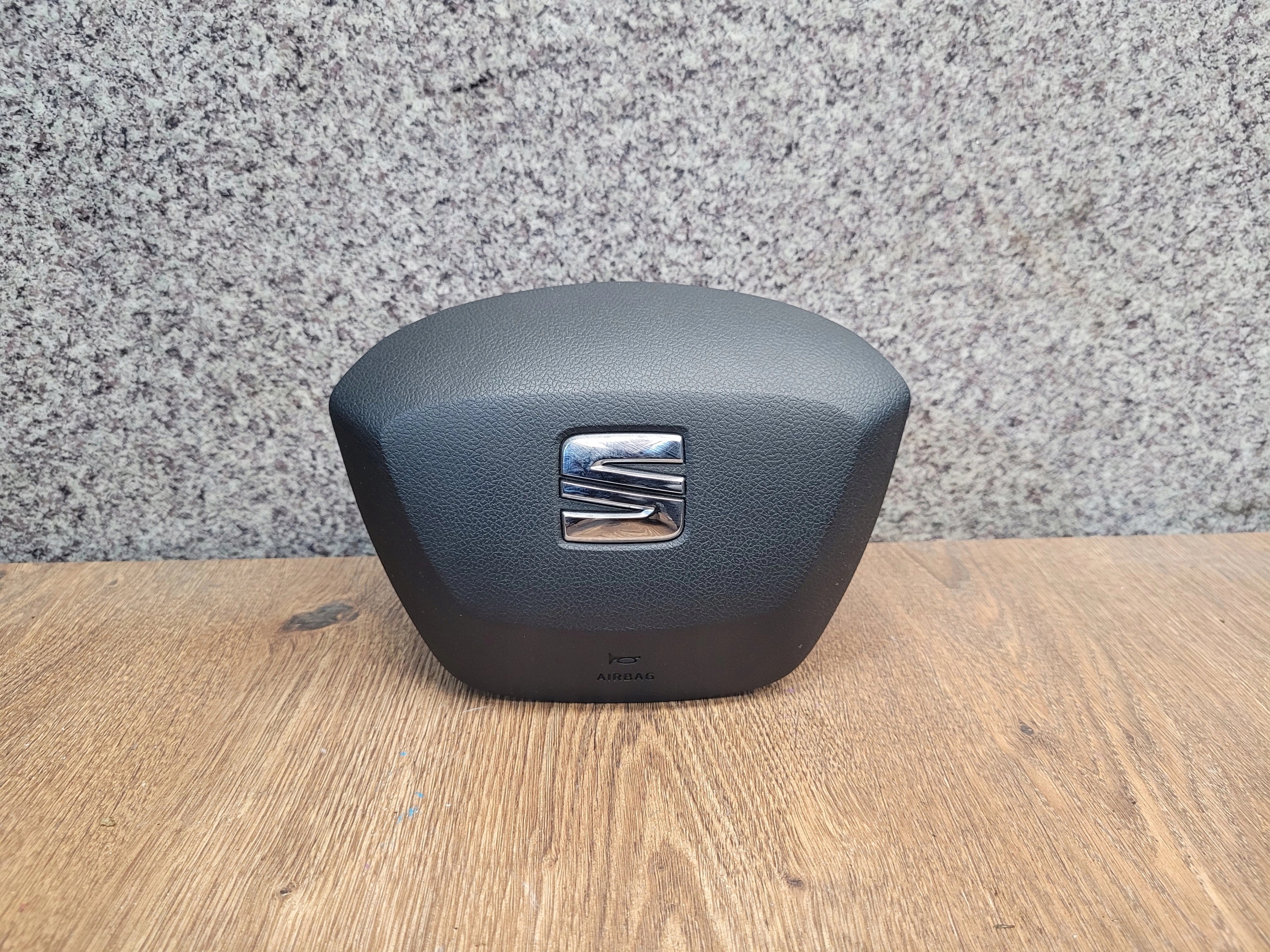 SEAT LEON III 3 VOLANTOVY AIRBAG 5F0880201H