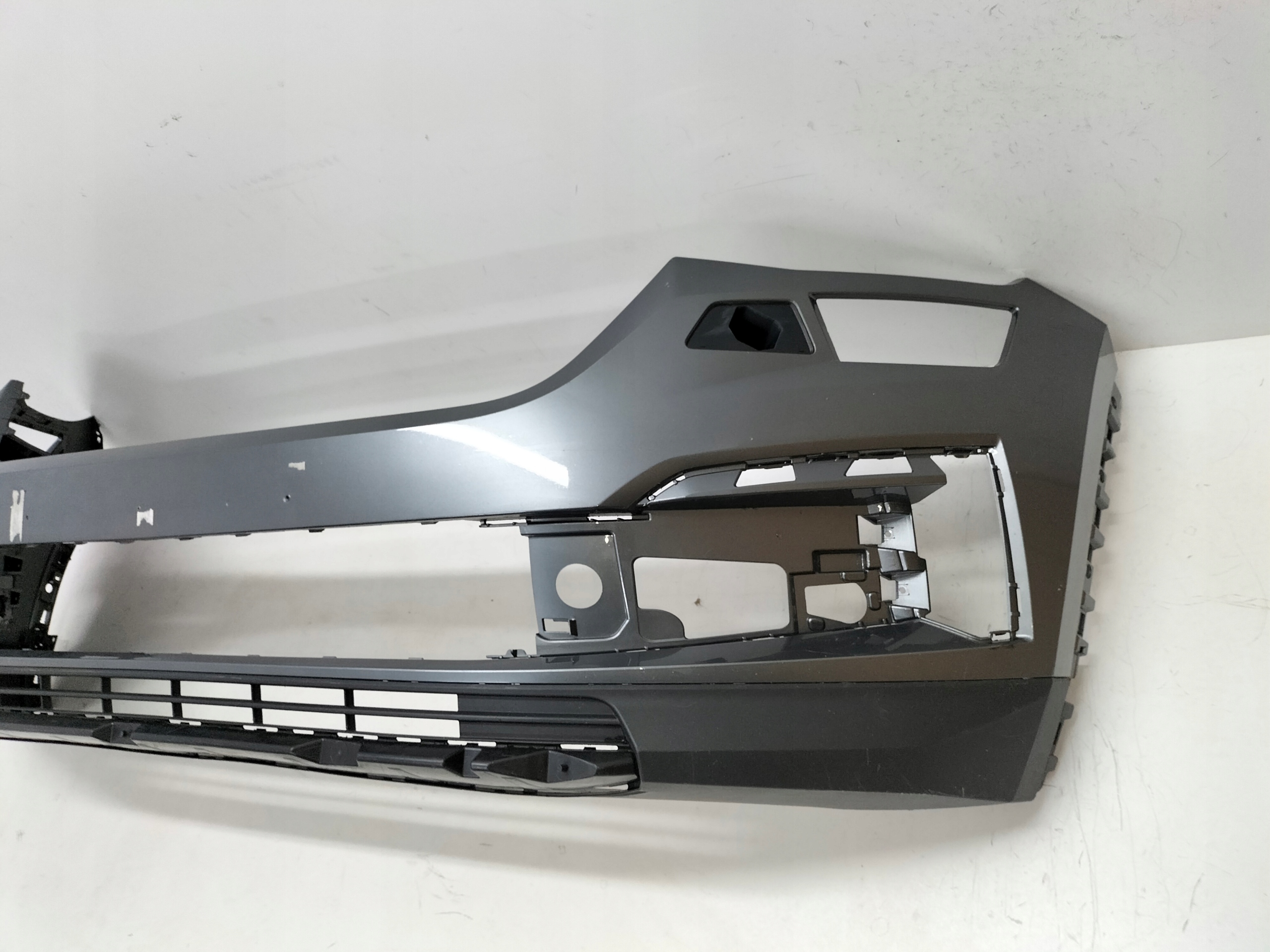 PREDNÝ NÁRAZNÍK SKODA KODIAQ LIFT 21-
