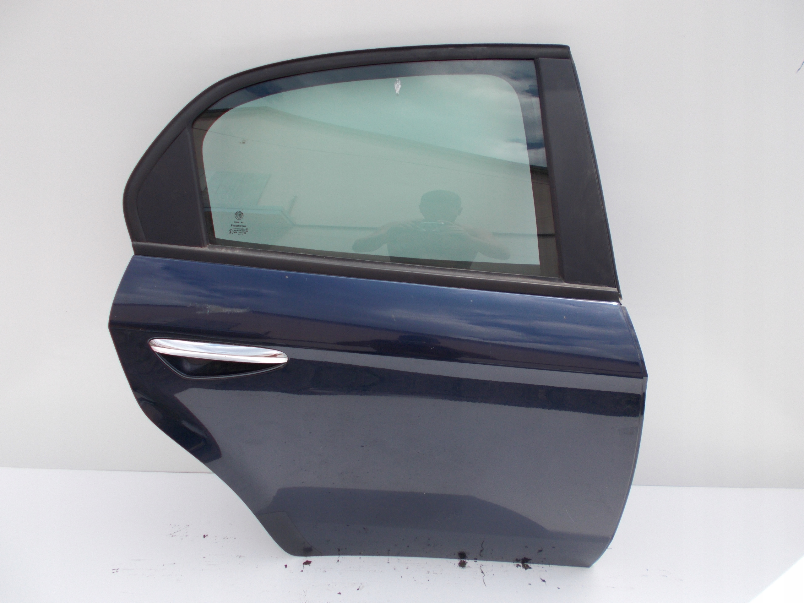 PRAVÉ ZADNÉ DVERE Alfa Romeo 159 SEDAN