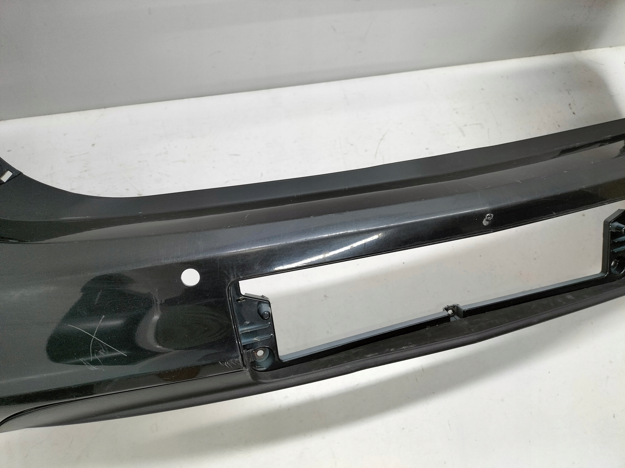 ZADNÝ NÁRAZNÍK OPEL ZAFIRA C 11-