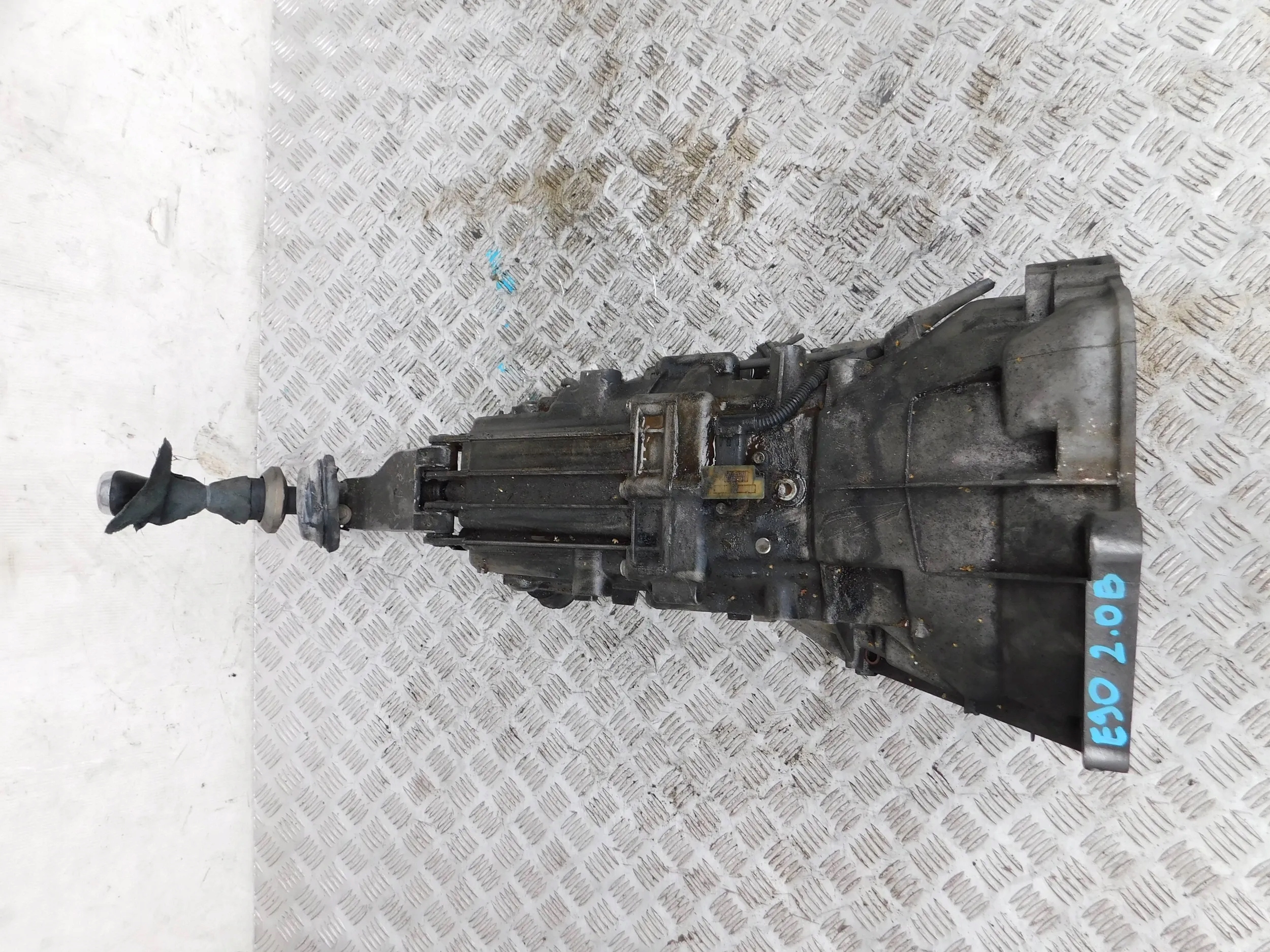 PREVODOVKA 2.0 BMW 3 E90 E91 E92 E93