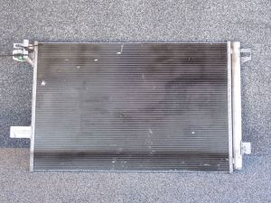 VW T5 T5 LIFT CHLADIC KLIMATIZACIE VW T5 T5 LIFT CHLADIC KLIMATIZACIE