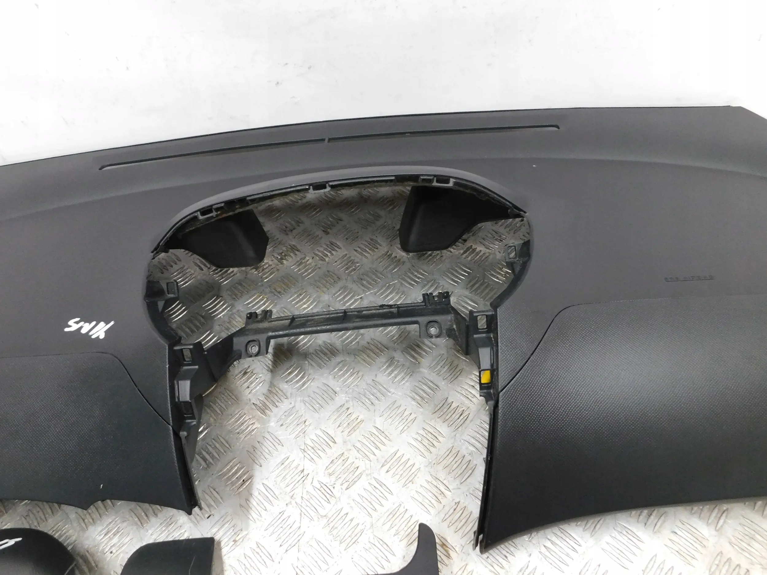 DOSKA AIRBAG PÁSY TOYOTA YARIS II 2