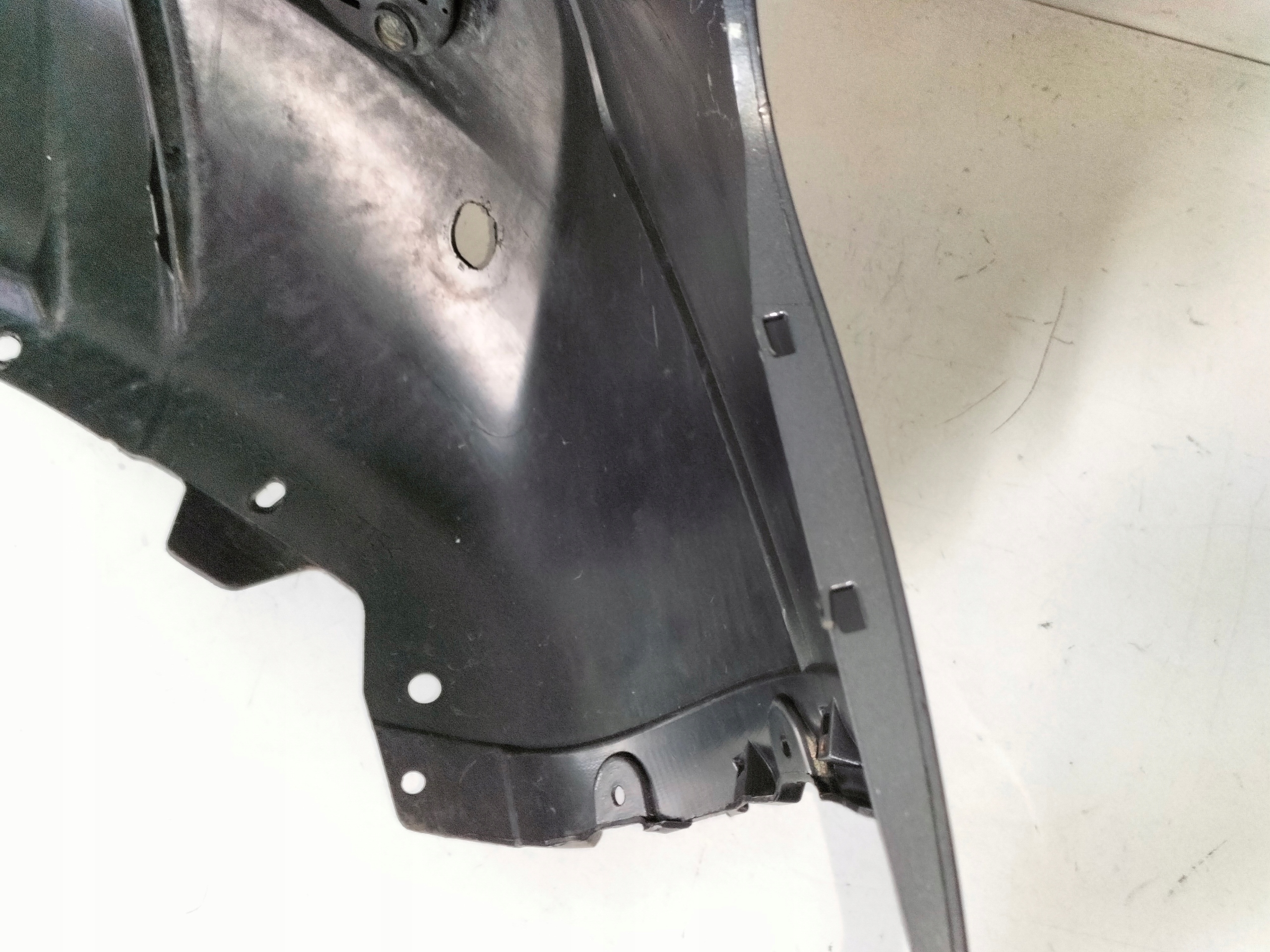 ZADNÝ NÁRAZNÍK NISSAN QASHQAI I 06-09