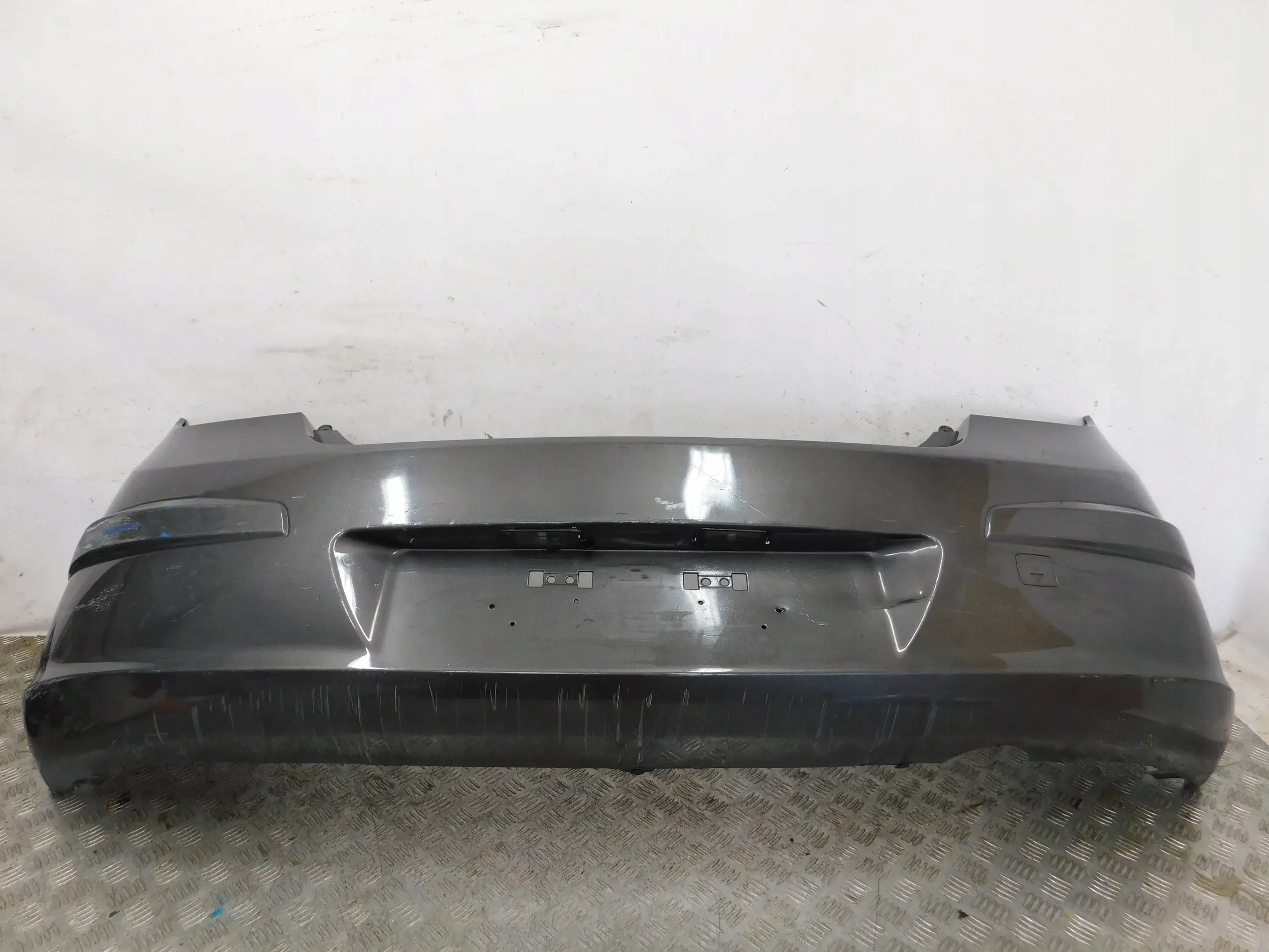 ZADNÝ NÁRAZNÍK HYUNDAI I30 HB 07-