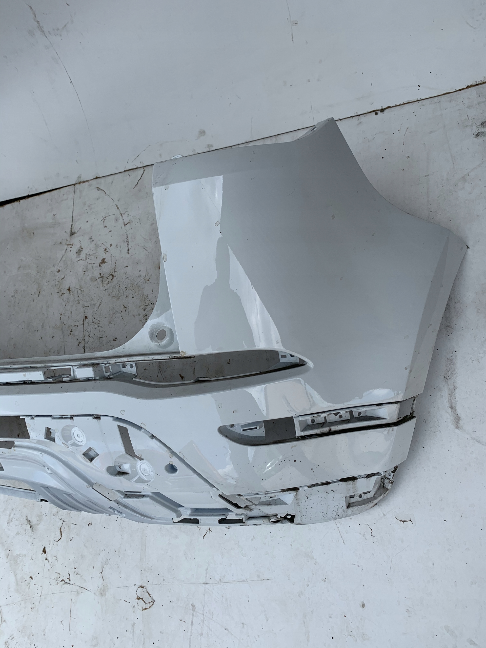 ZADNÝ NÁRAZNÍK RANGE ROVER EVOQUE II