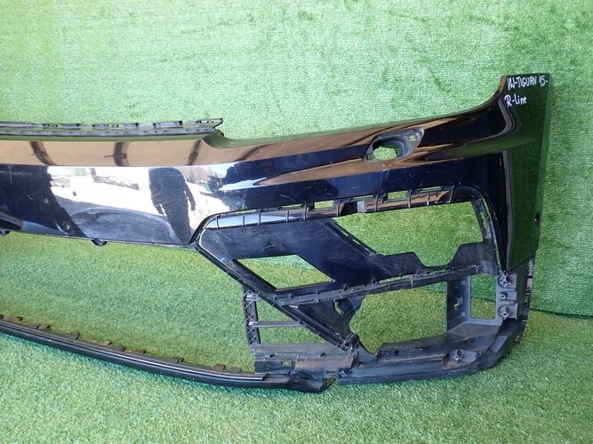 VW TIGUAN II R-LINE ALLSPACE 15- PREDNÝ NÁRAZNÍK