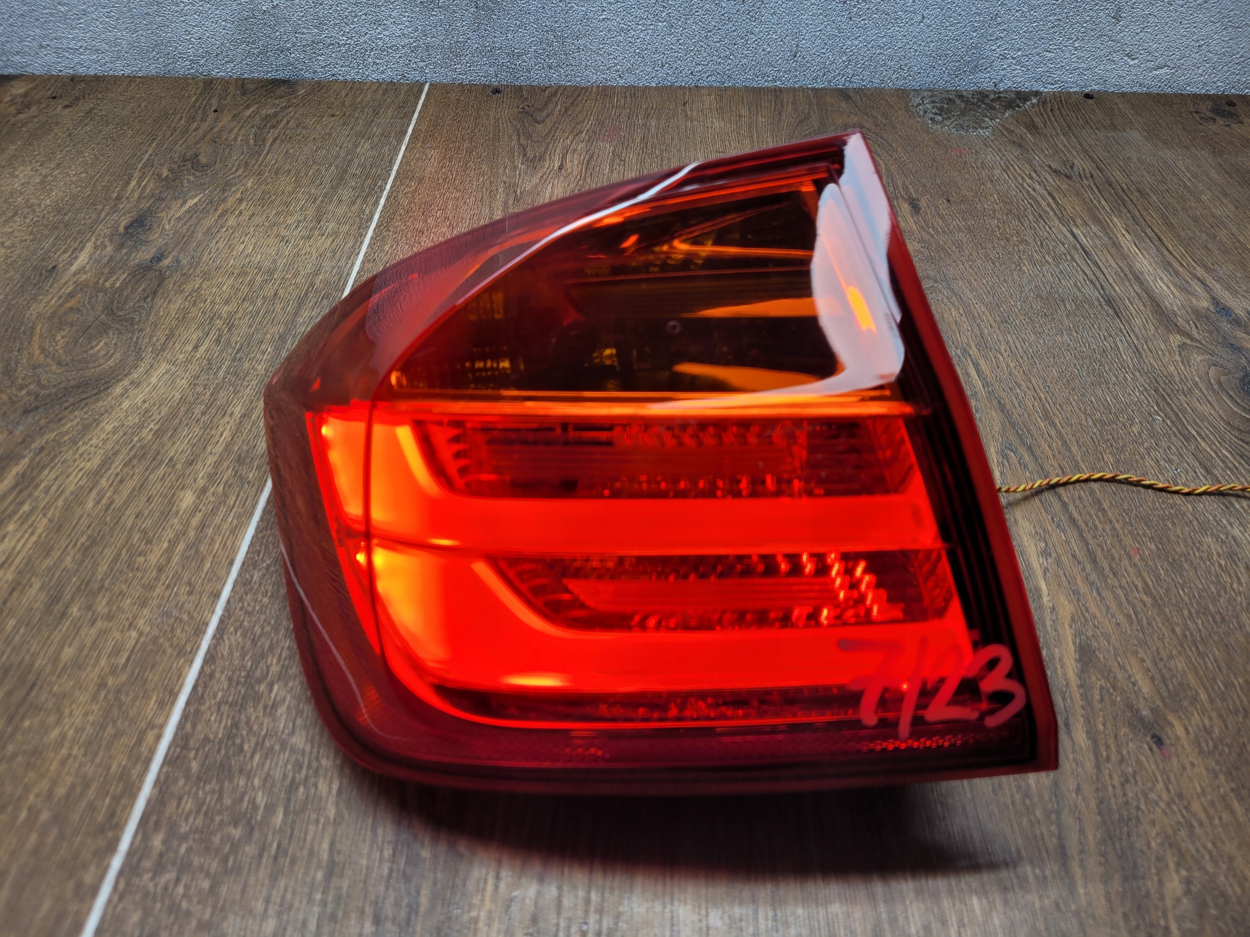 BMW 3 F30 7312845 LAVE ZADNE SVETLO