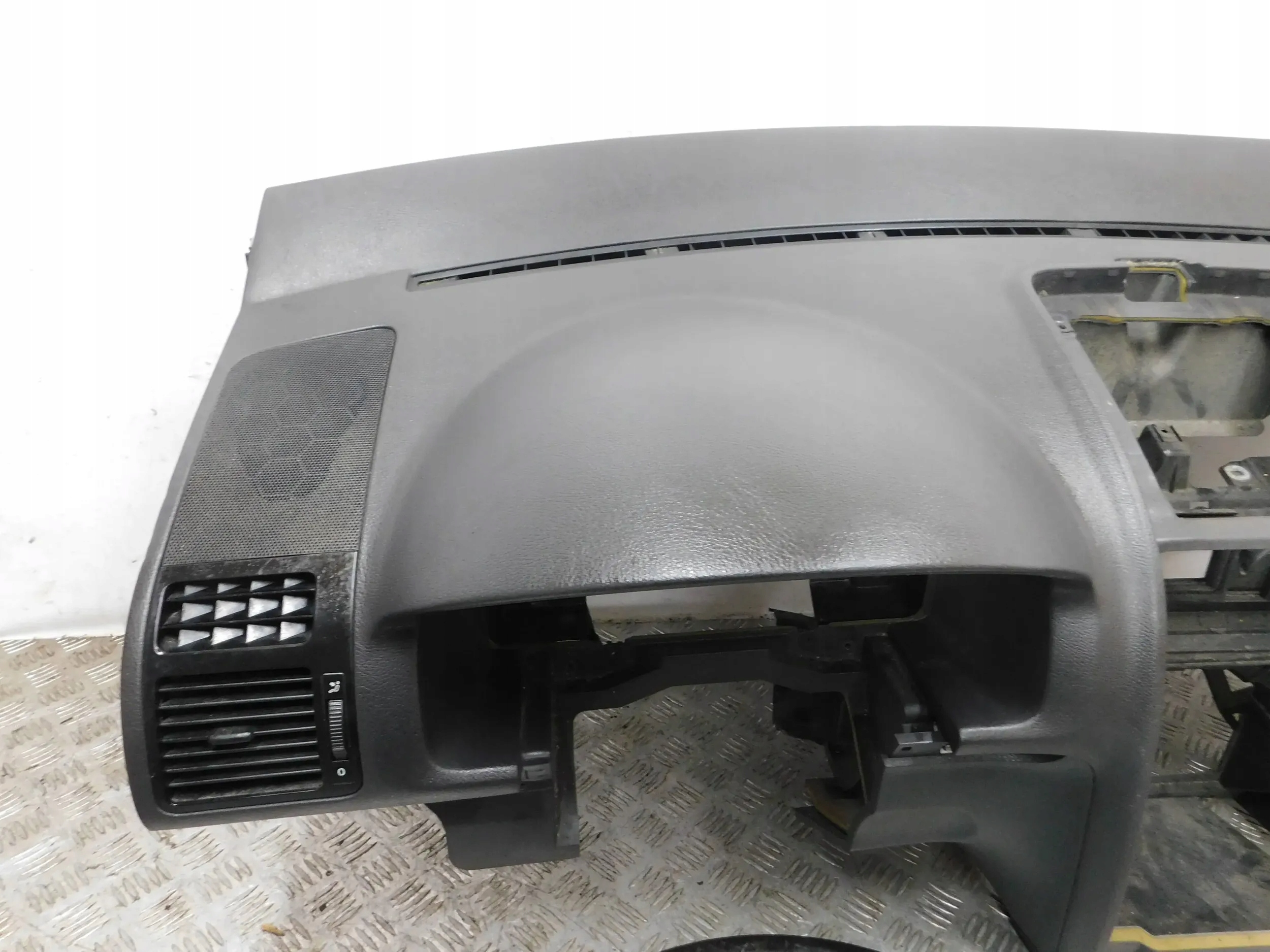 DOSKA AIRBAG PÁSY VW TOURAN I LIFT 07-10