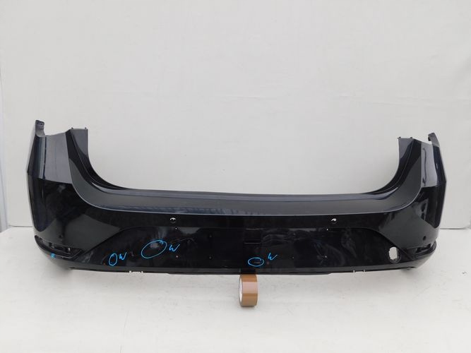 SEAT LEON IV KOMBI ZADNÝ NÁRAZNÍK