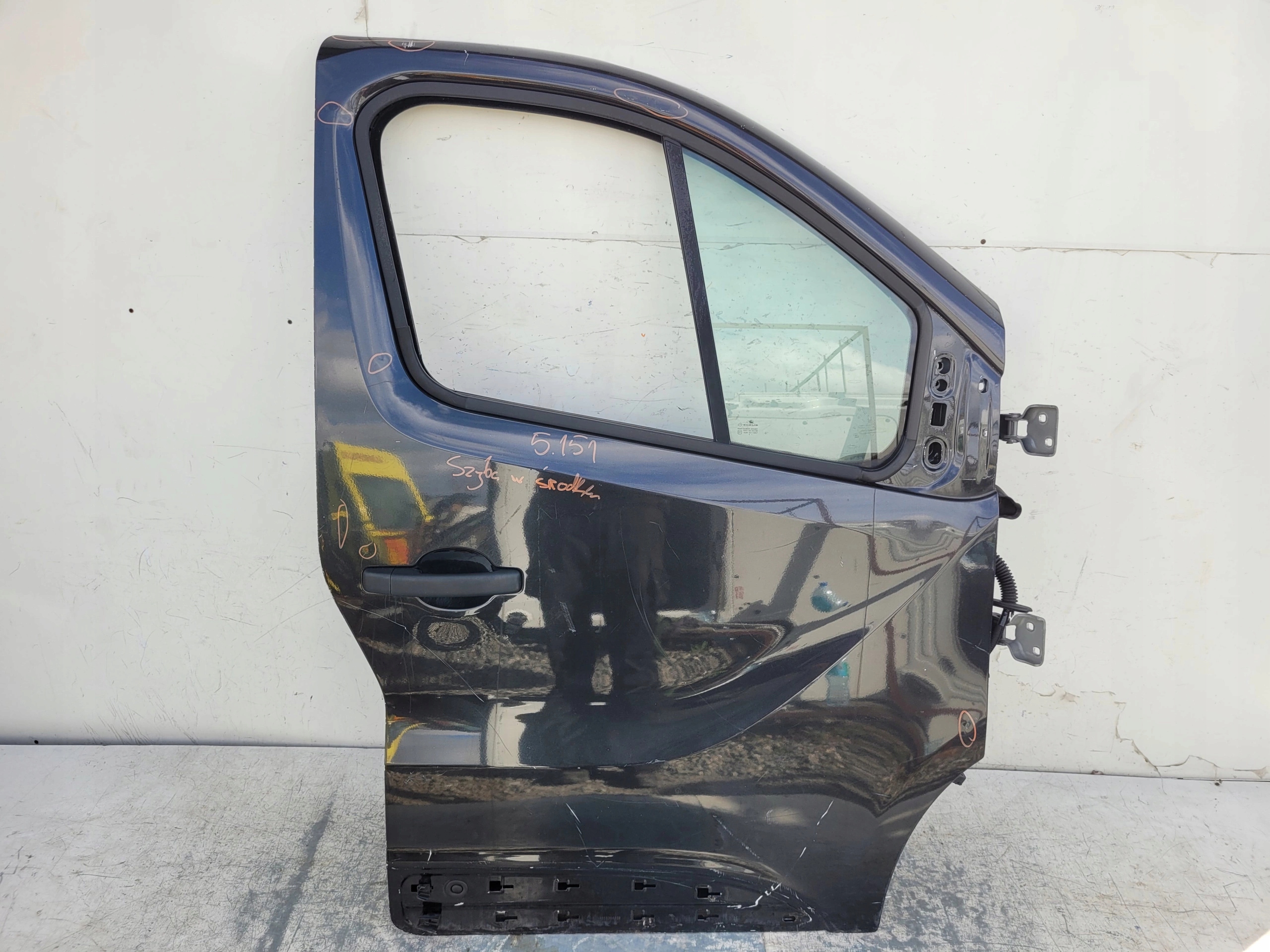RENAULT TRAFIC III 3 PRAVE PREDNE DVERE