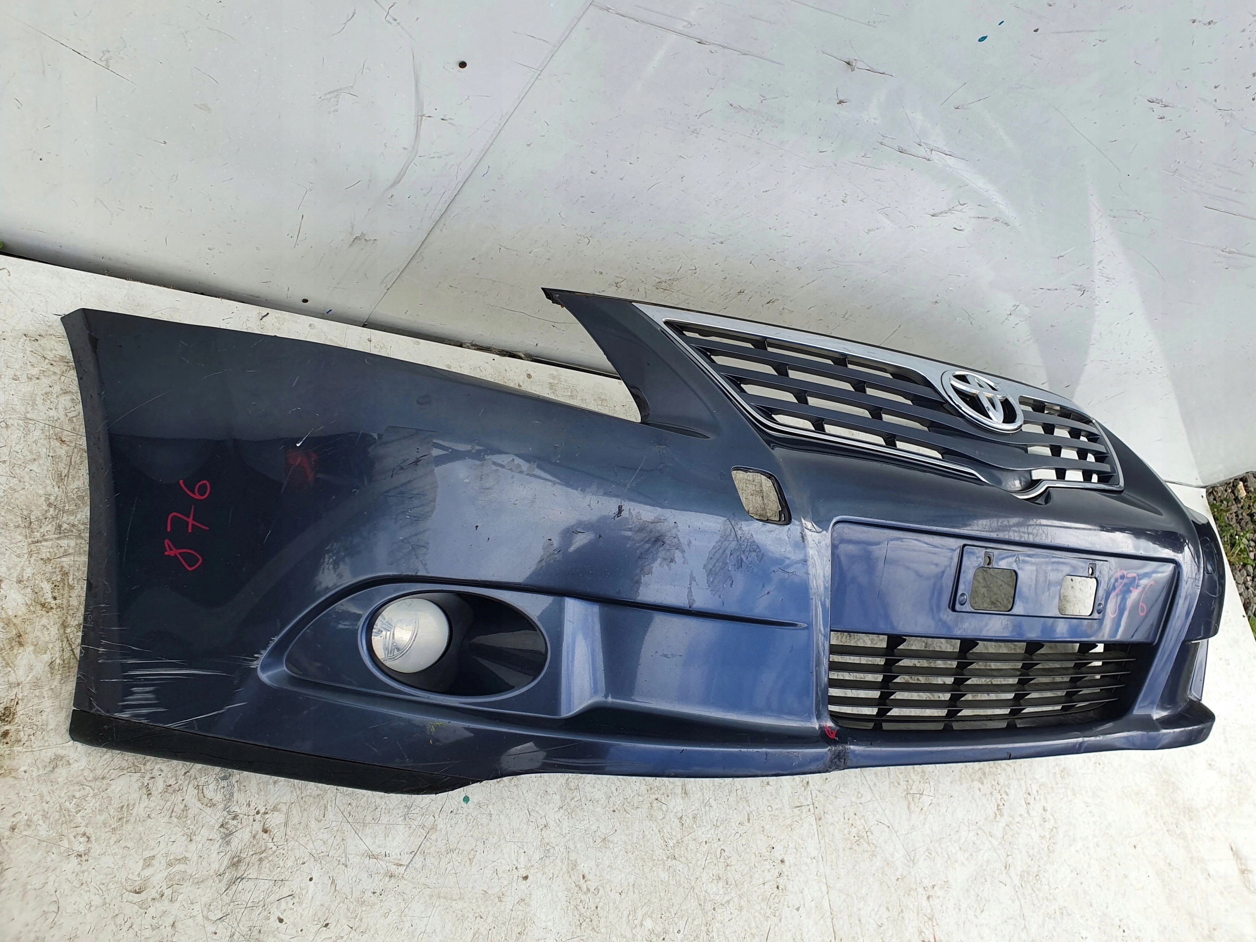 TOYOTA T27 PREDNÝ NÁRAZNÍK