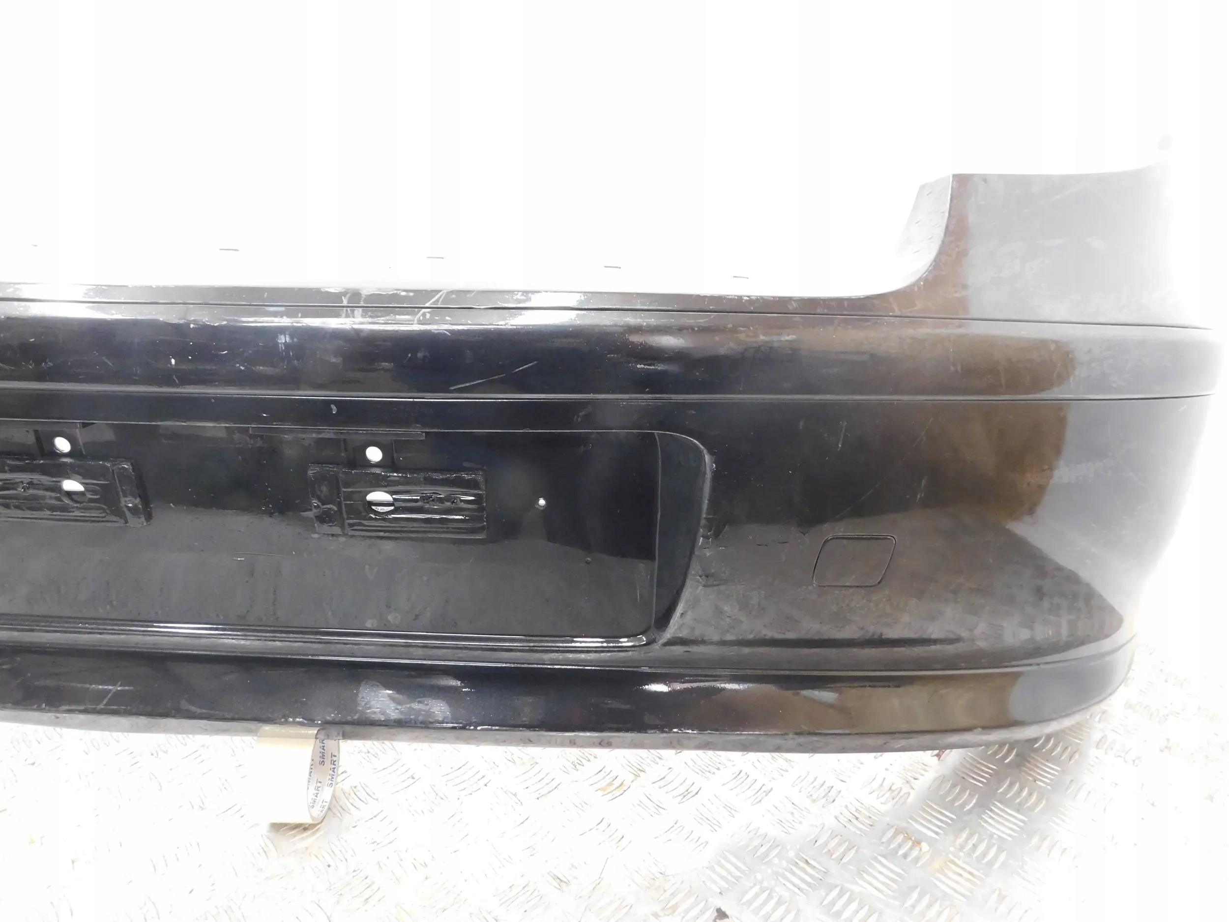 ZADNÝ NÁRAZNÍK BMW 1 E87