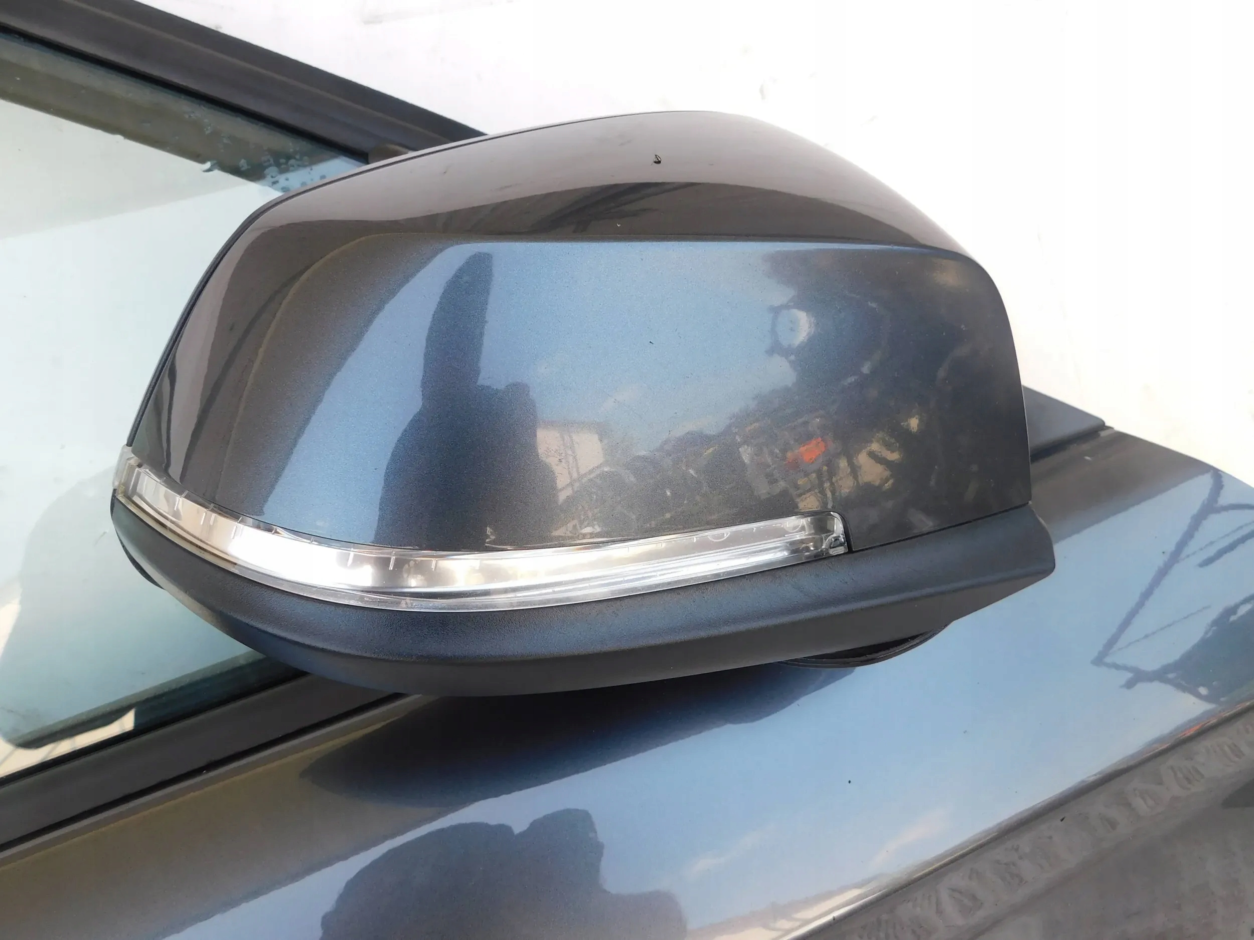 PRAVE PREDNE DVERE BMW 1 F20 B39