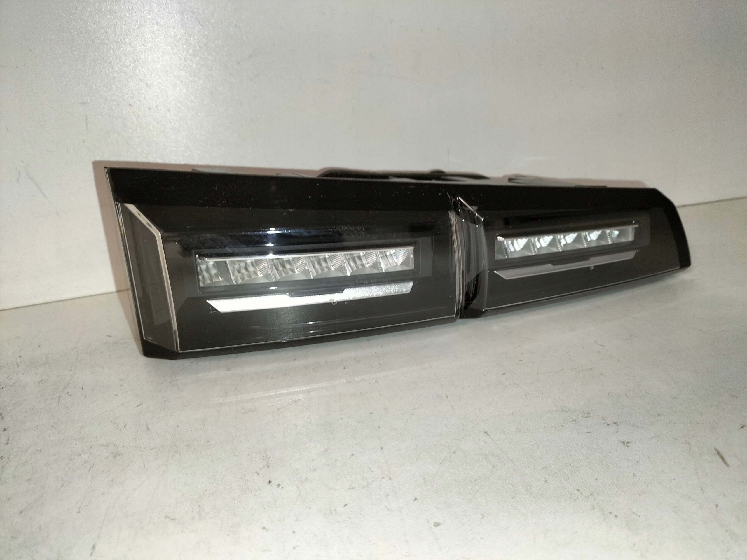 LAVE ZADNE SVETLO PEUGEOT 308 III T10 21-