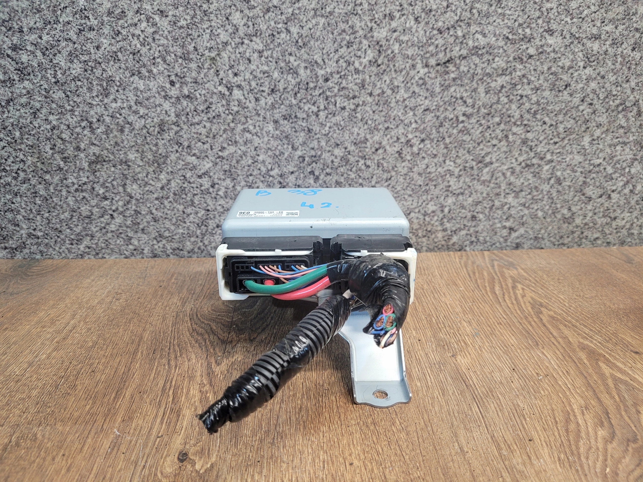 HONDA CIVIC 9 IX RIADIACA JEDNOTKA MODUL SERVA 39980-TA9-E0