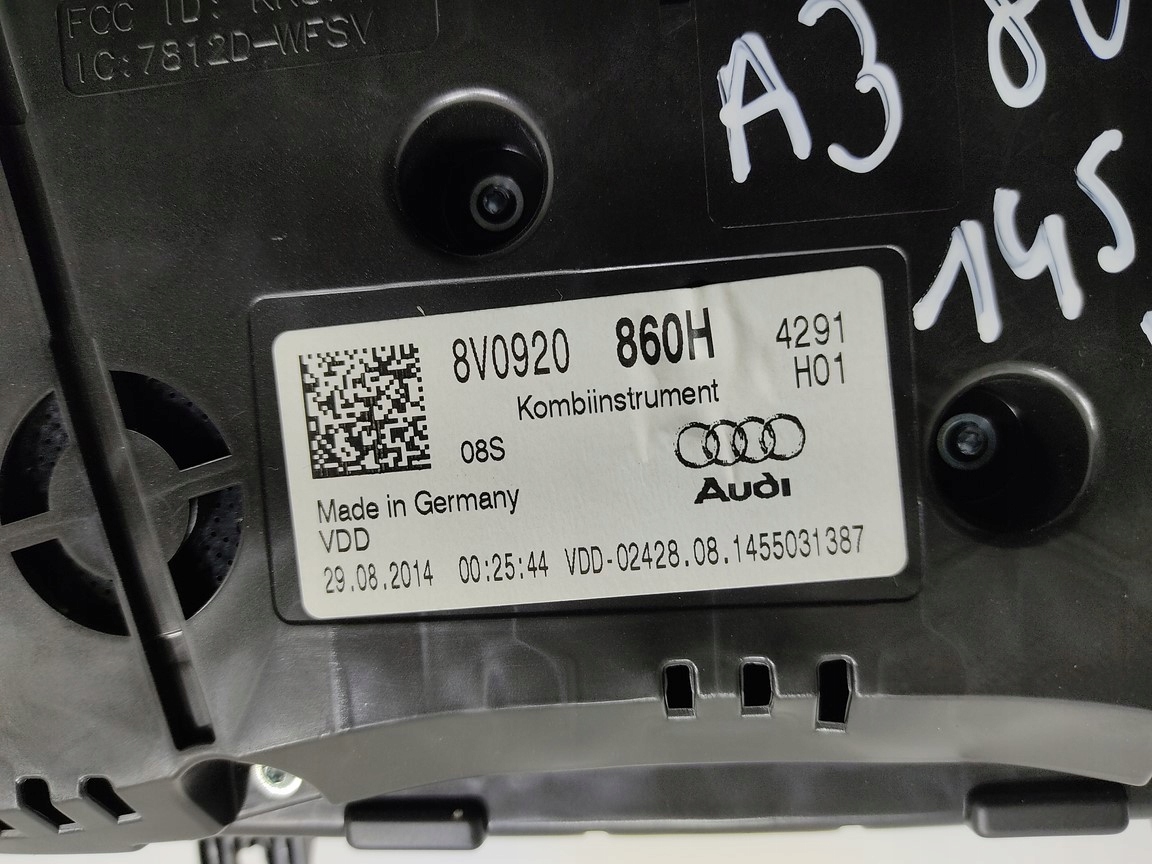 TACHOMETER BUDIKY AUDI A3 8V 1.6 TDI 8V0920860H 2012-2016 EUROPA