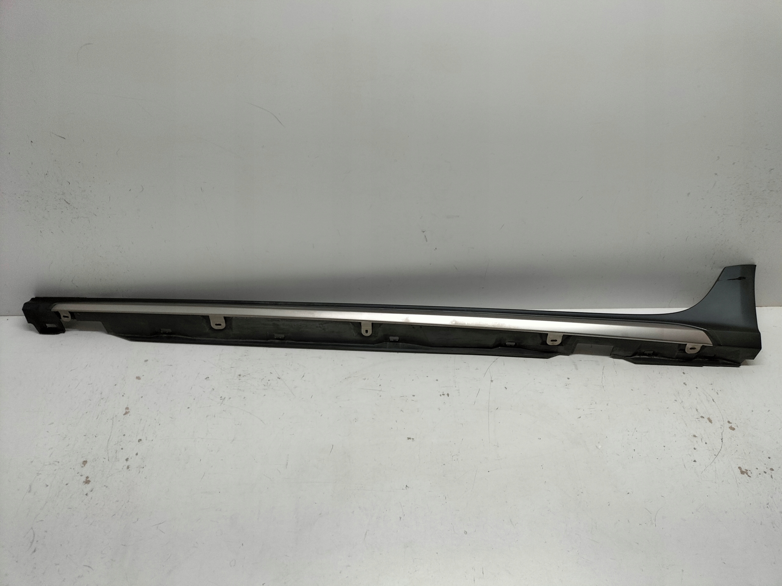 LAVA PRAHOVA LISTA AUDI A6 C7 11- KOMBI