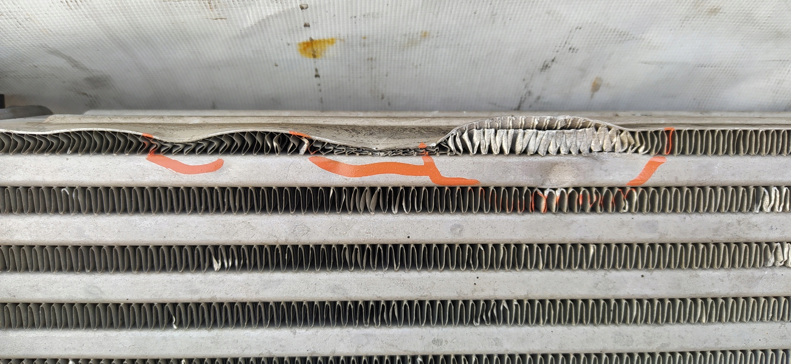 FORD TRANSIT CUSTOM CHLADIČ INTERCOOLER GK21-6K775-AE