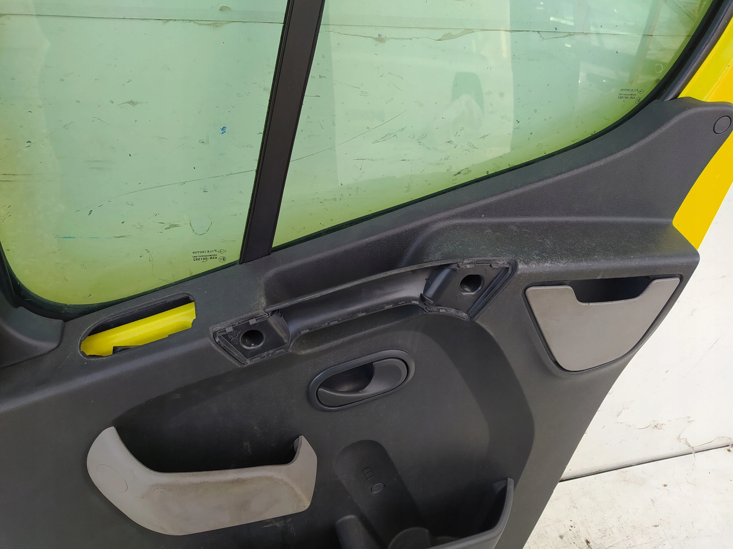 RENAULT MASTER III 3 MOVANO PRAVE PREDNE DVERE