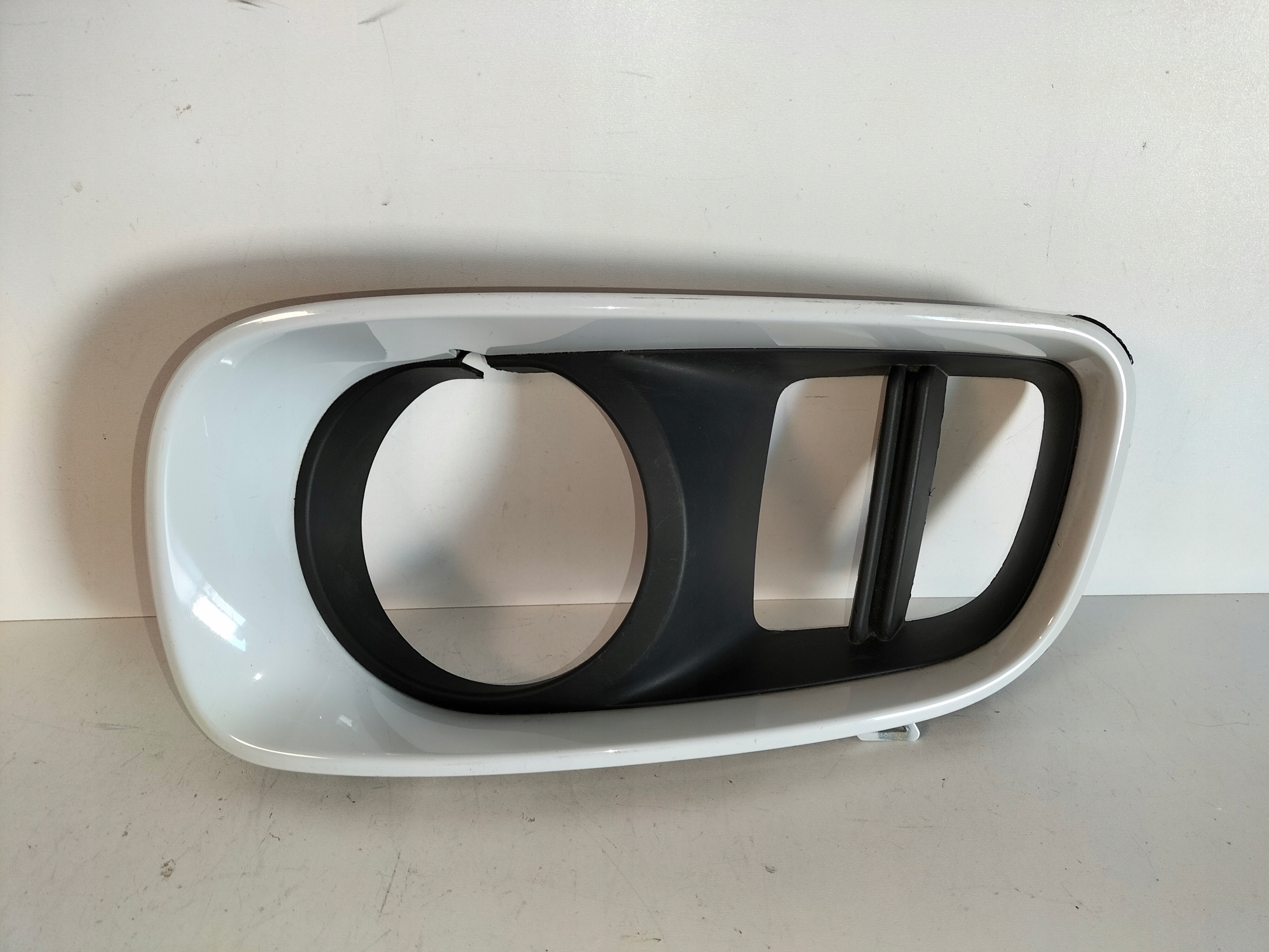 LIŠTA MRIEŽKA PREDNÉHO NÁRAZNÍKA LAVA MINI COUNTRYMAN S F60 17-